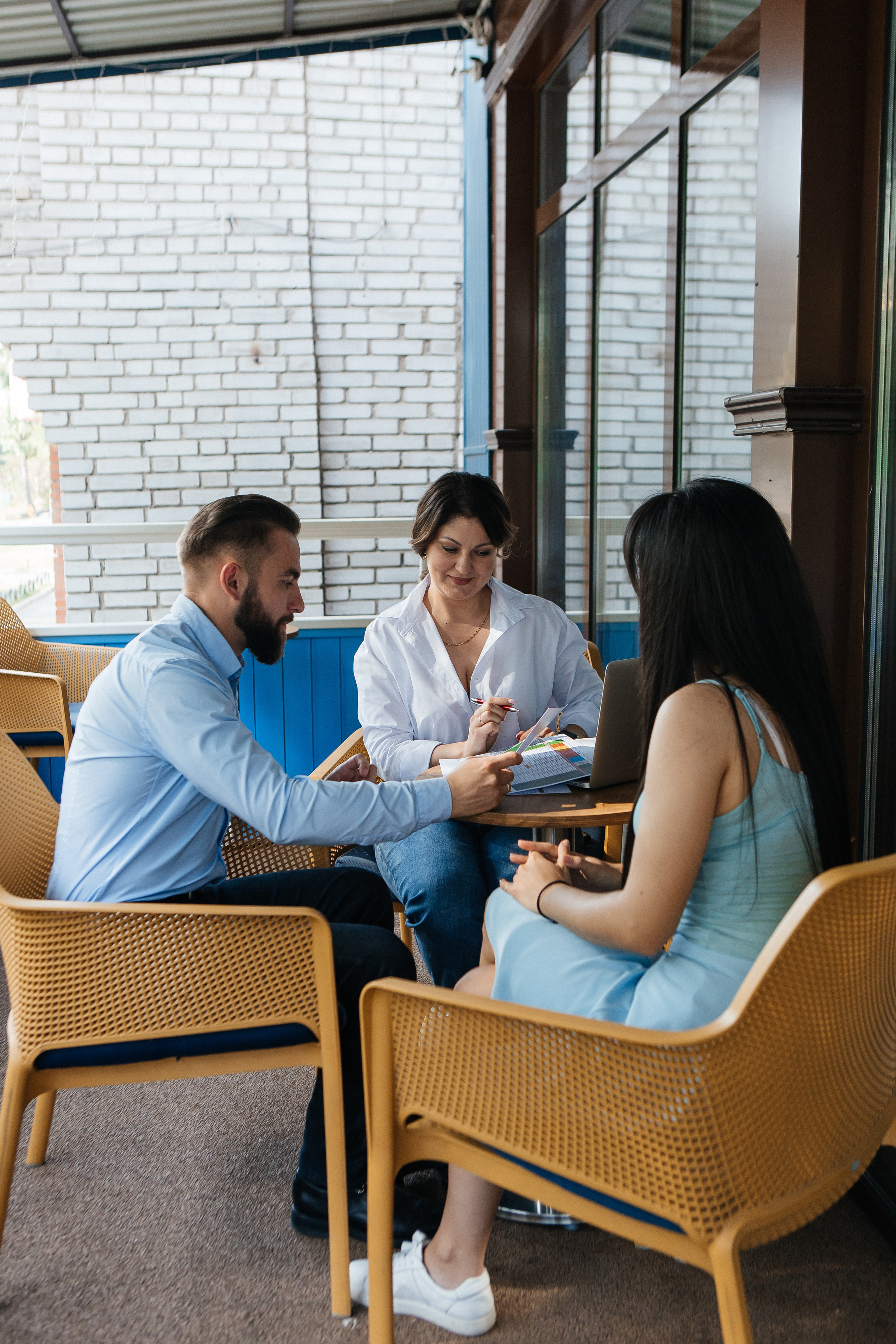 Контент-съёмка для финансового советника Любовь Черёмина. Контент-фотограф в Абакане Наталья Нагибина