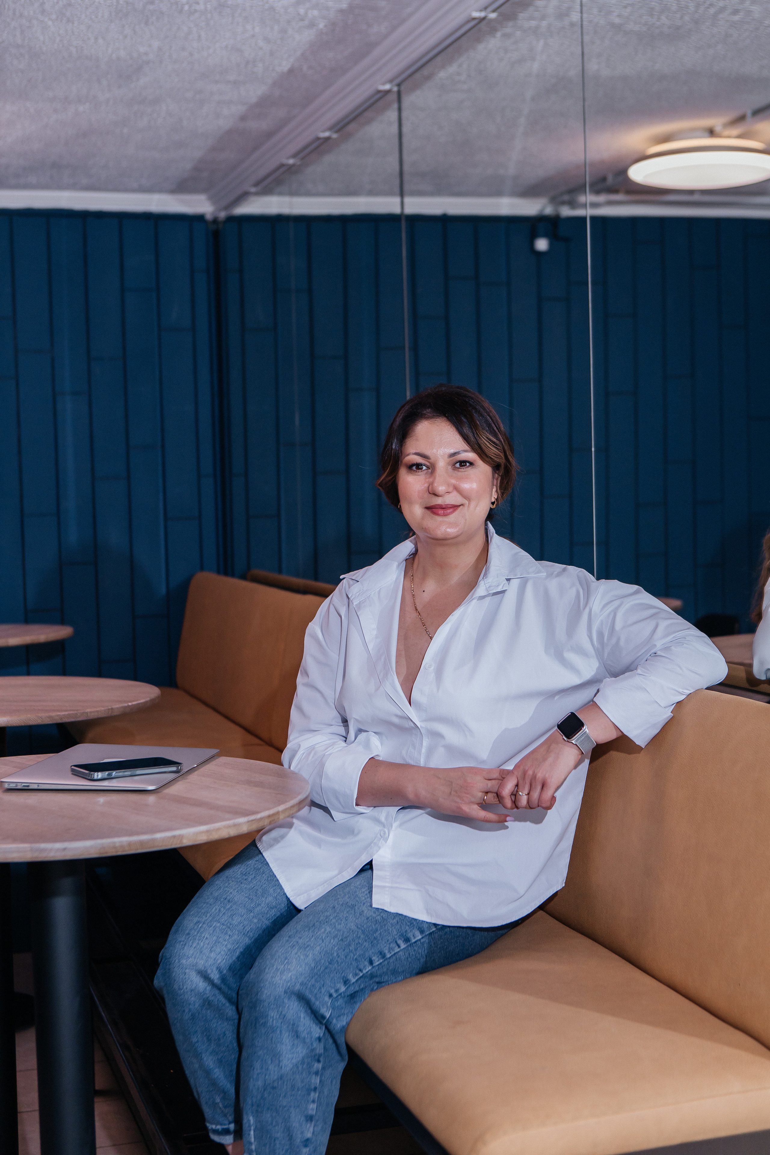 Контент-съёмка для финансового советника Любовь Черёмина. Контент-фотограф в Абакане Наталья Нагибина