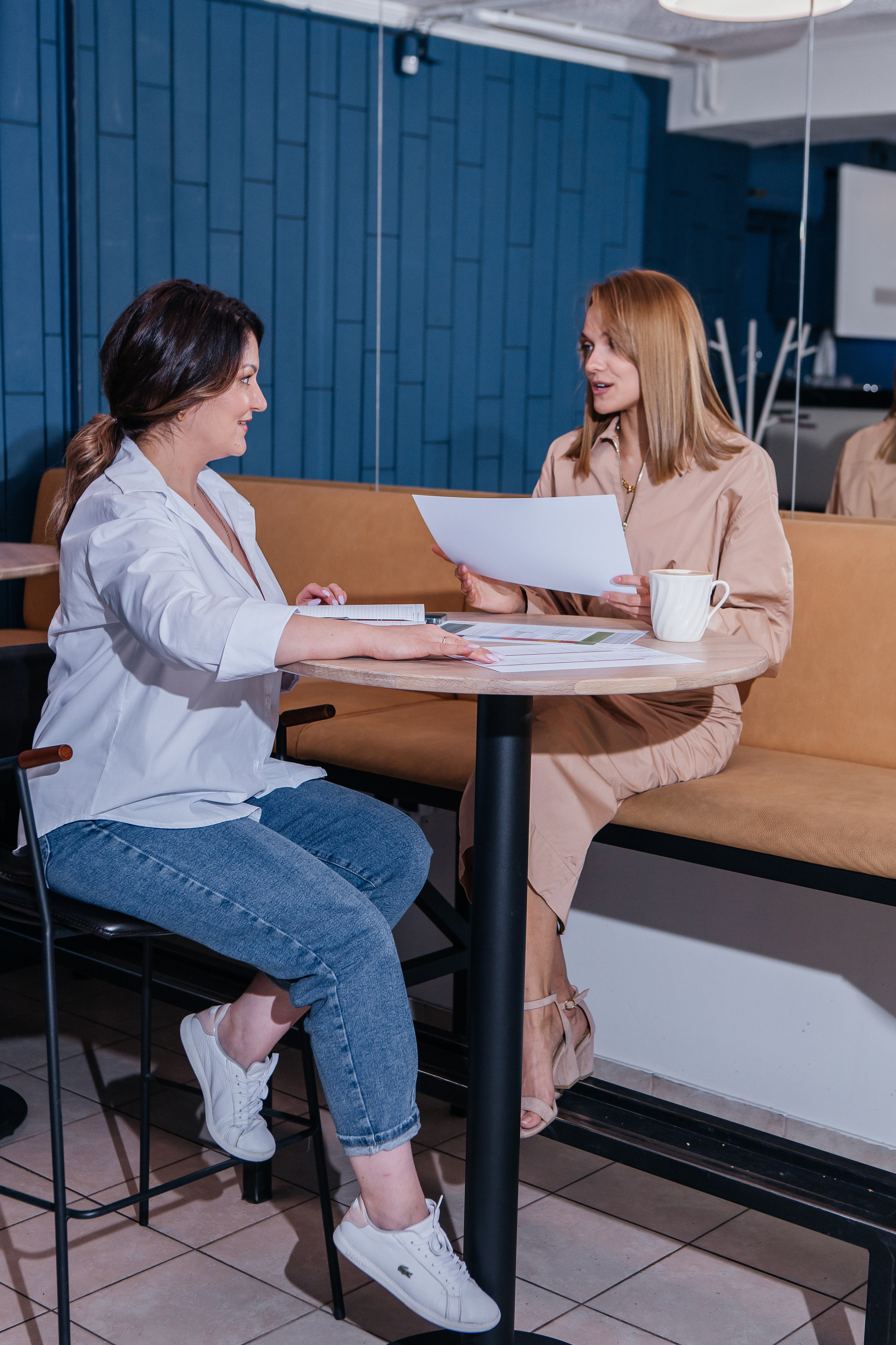 Контент-съёмка для финансового советника Любовь Черёмина. Контент-фотограф в Абакане Наталья Нагибина