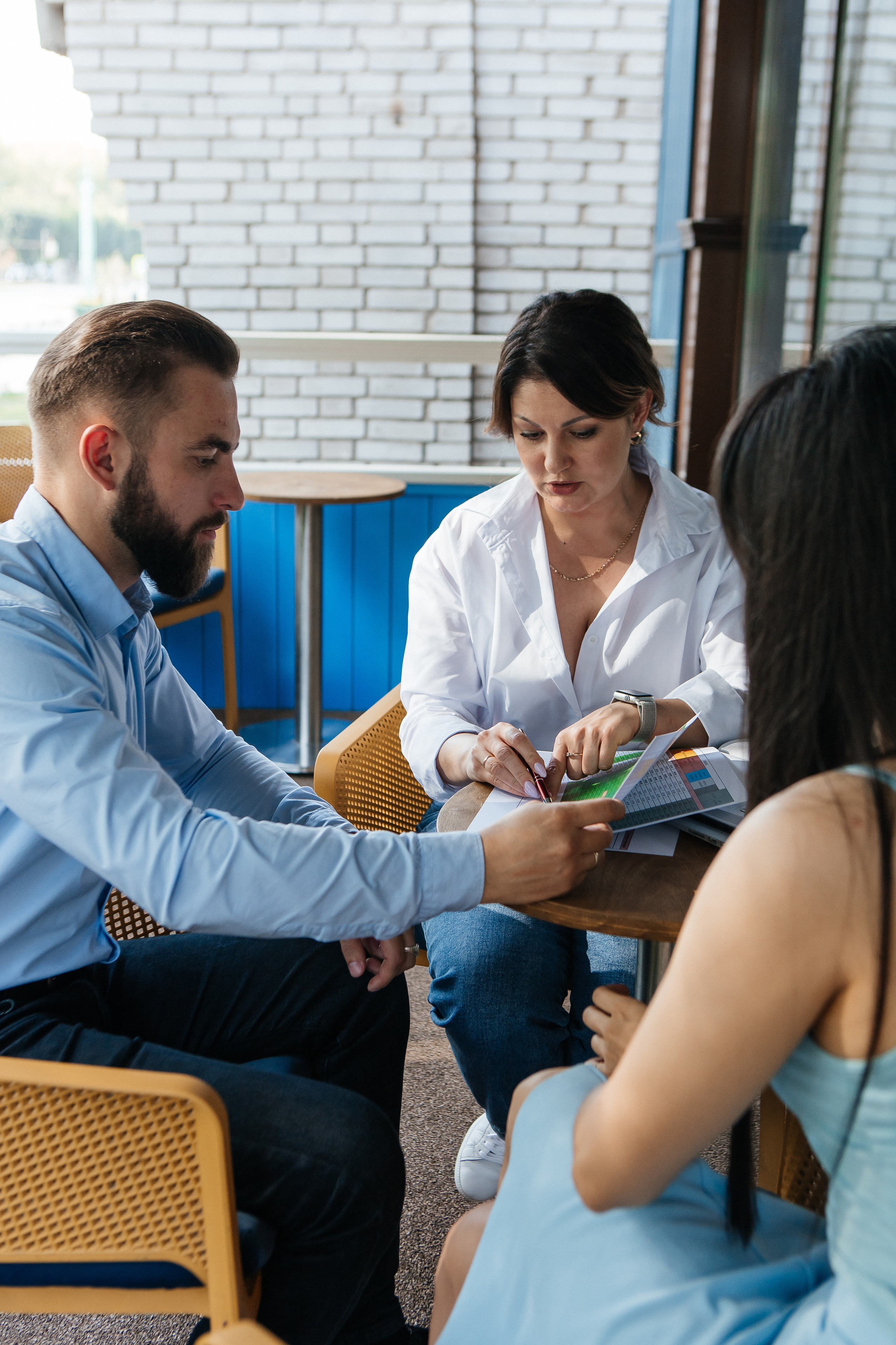 Контент-съёмка для финансового советника Любовь Черёмина. Контент-фотограф в Абакане Наталья Нагибина