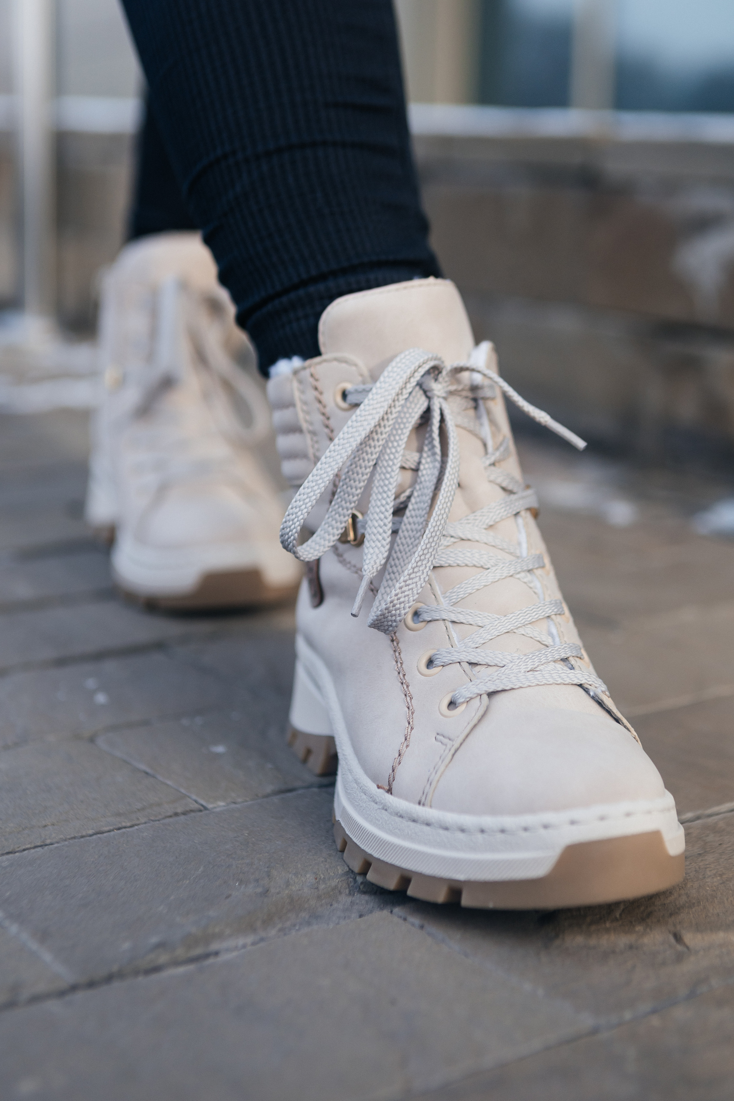 Контент для магазина Rieker&EuroShoes. Контент-фотограф в Абакане Наталья Нагибина