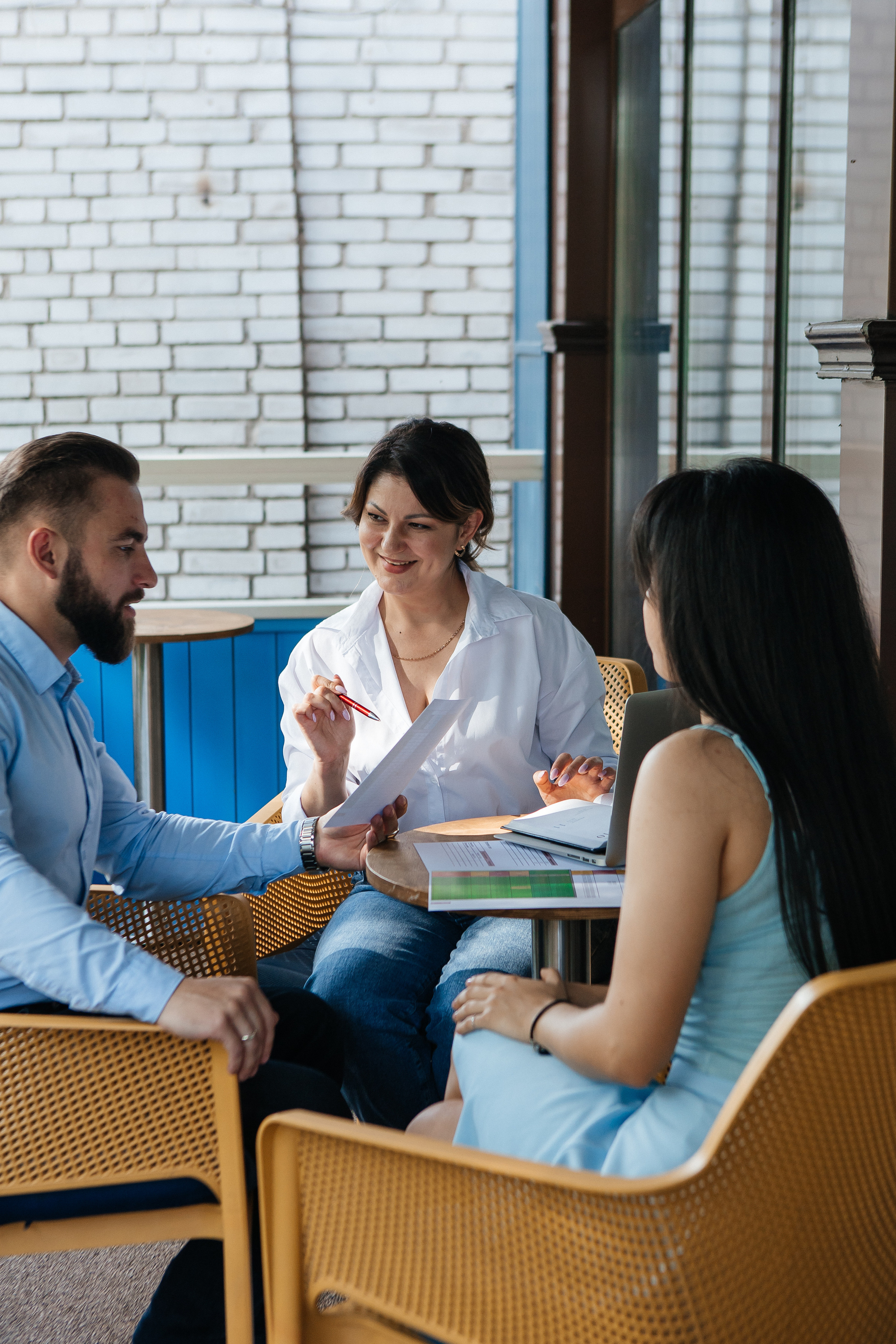 Контент-съёмка для финансового советника Любовь Черёмина. Контент-фотограф в Абакане Наталья Нагибина