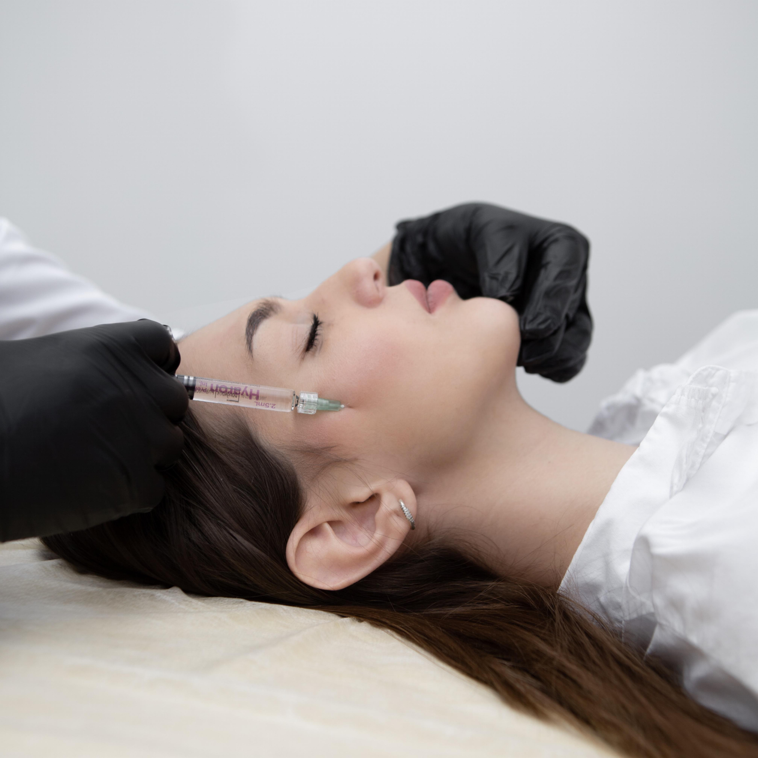 Контент-съёмка для косметолога Кенуль. Контент-фотограф в Абакане Наталья Нагибина