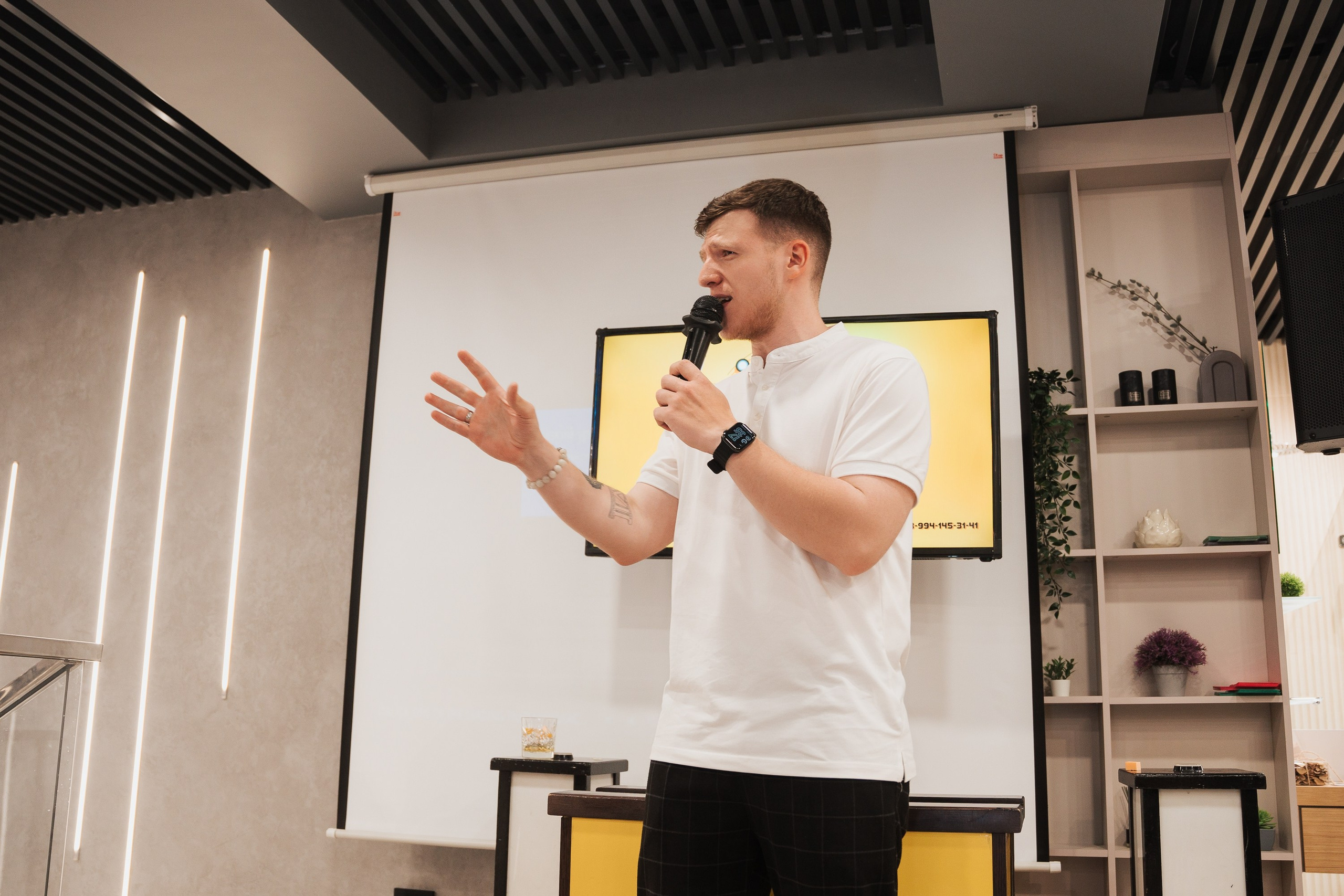 KRAN — Вечеринка для дизайнеров. СВОИ. ФОТООТЧЕТЫ-СОБЫТИЯ-МЕСТА