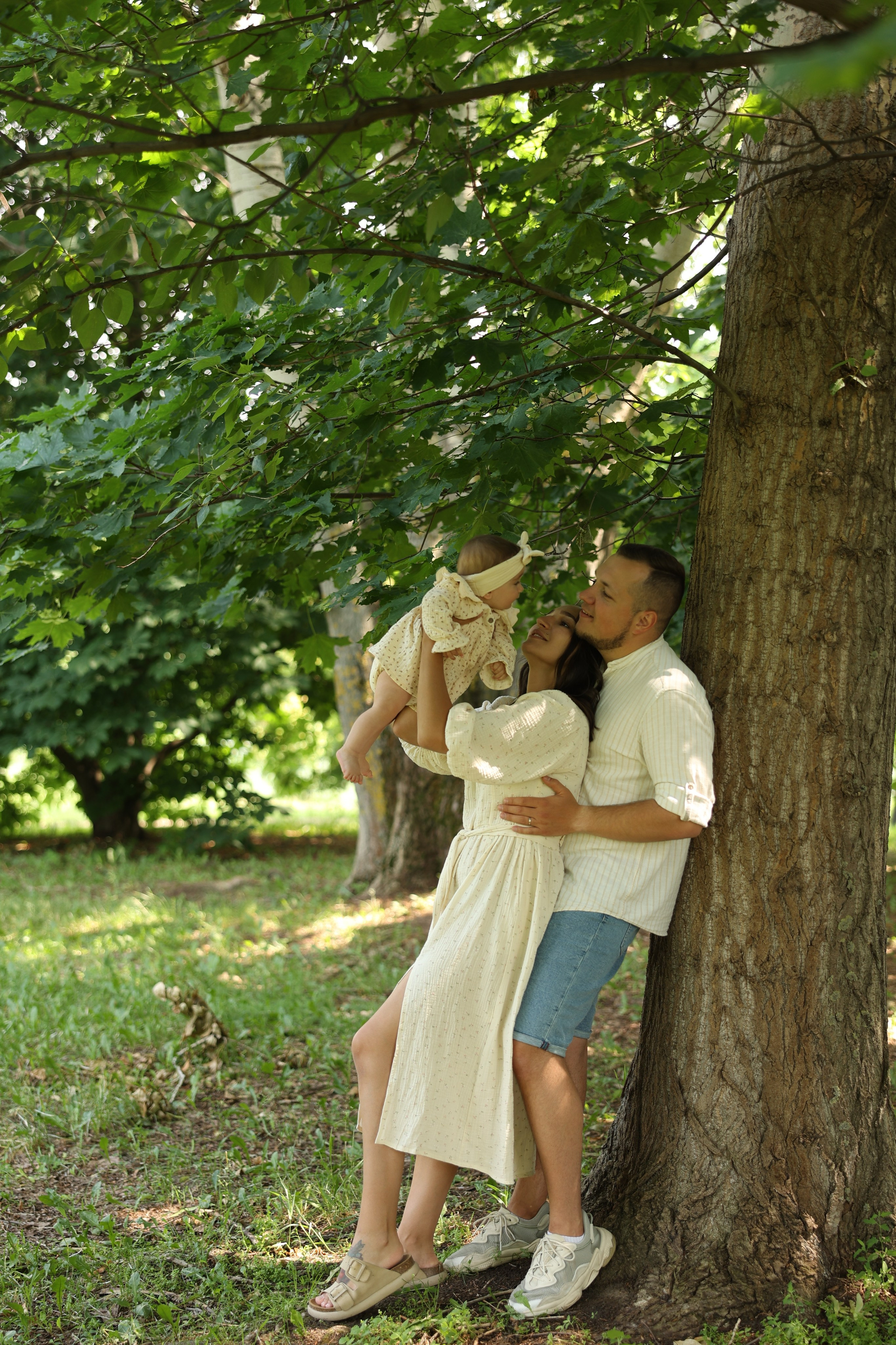 Мила, Валера и Оливия. Свадебный и семейный фотограф в Москве Ломова Ирина