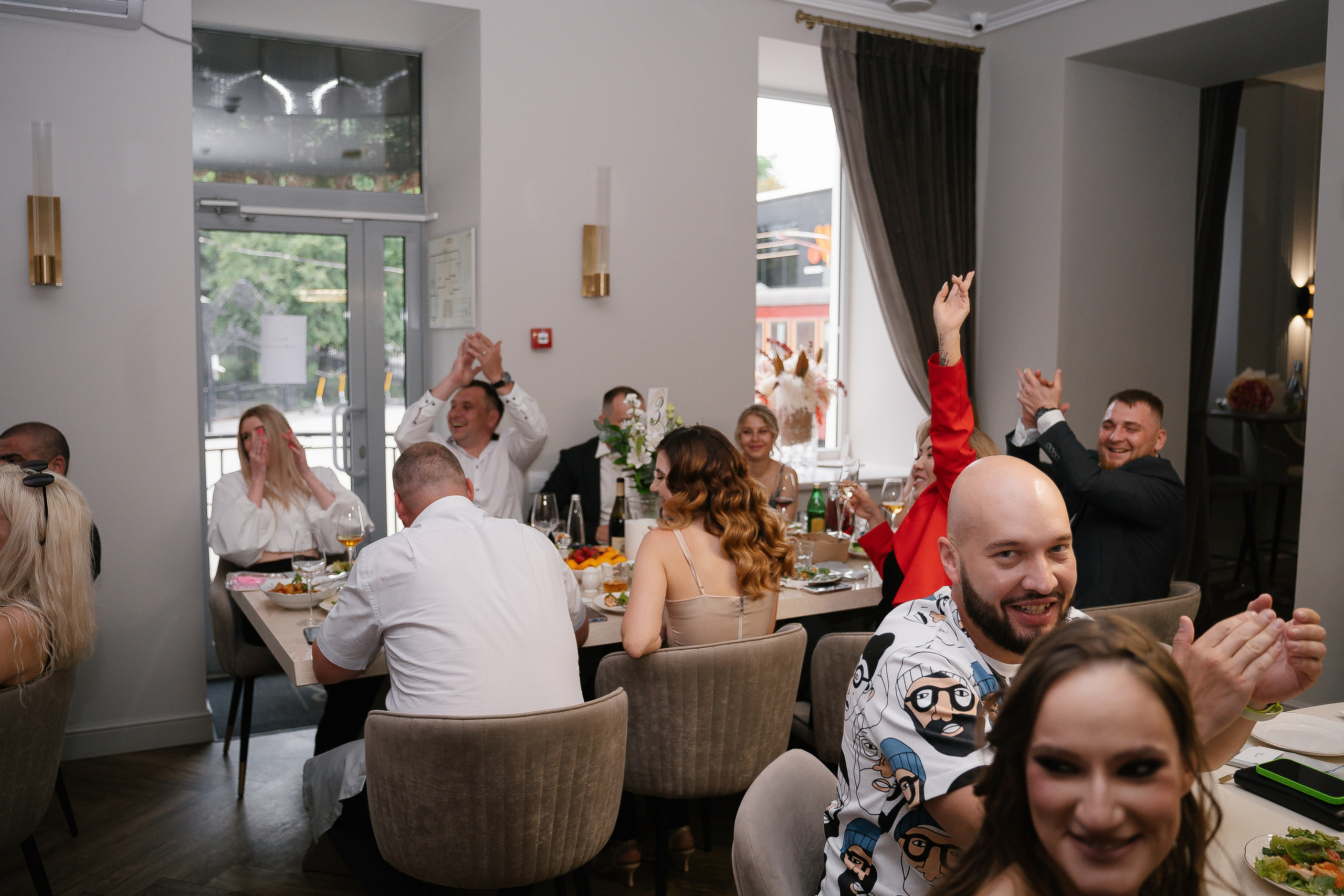 Свадебный банкет. Свадебные фотограф и видеограф в Саратове