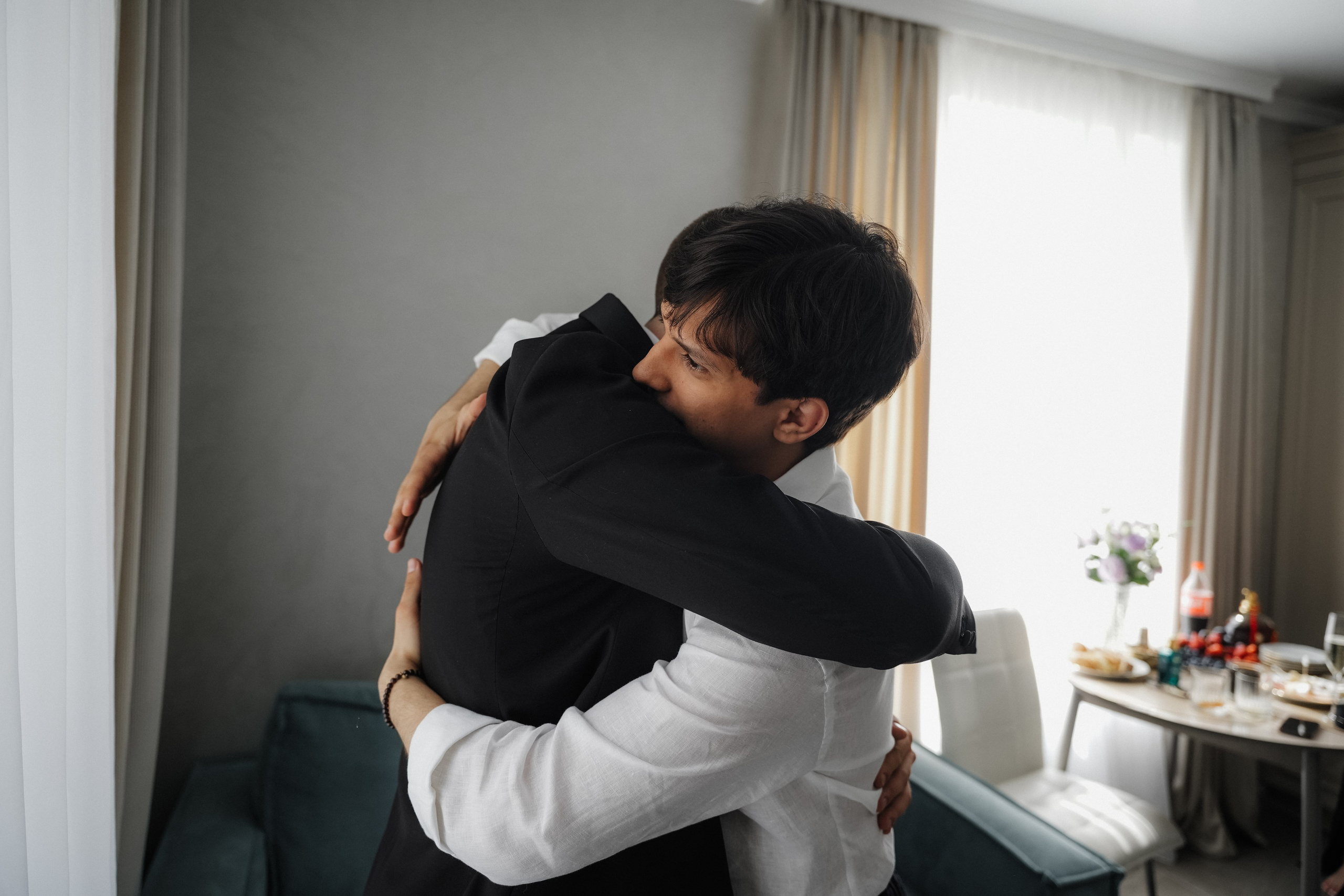 Astoria. VISUAL ARTIST · KRONGAUZ ANASTASIA