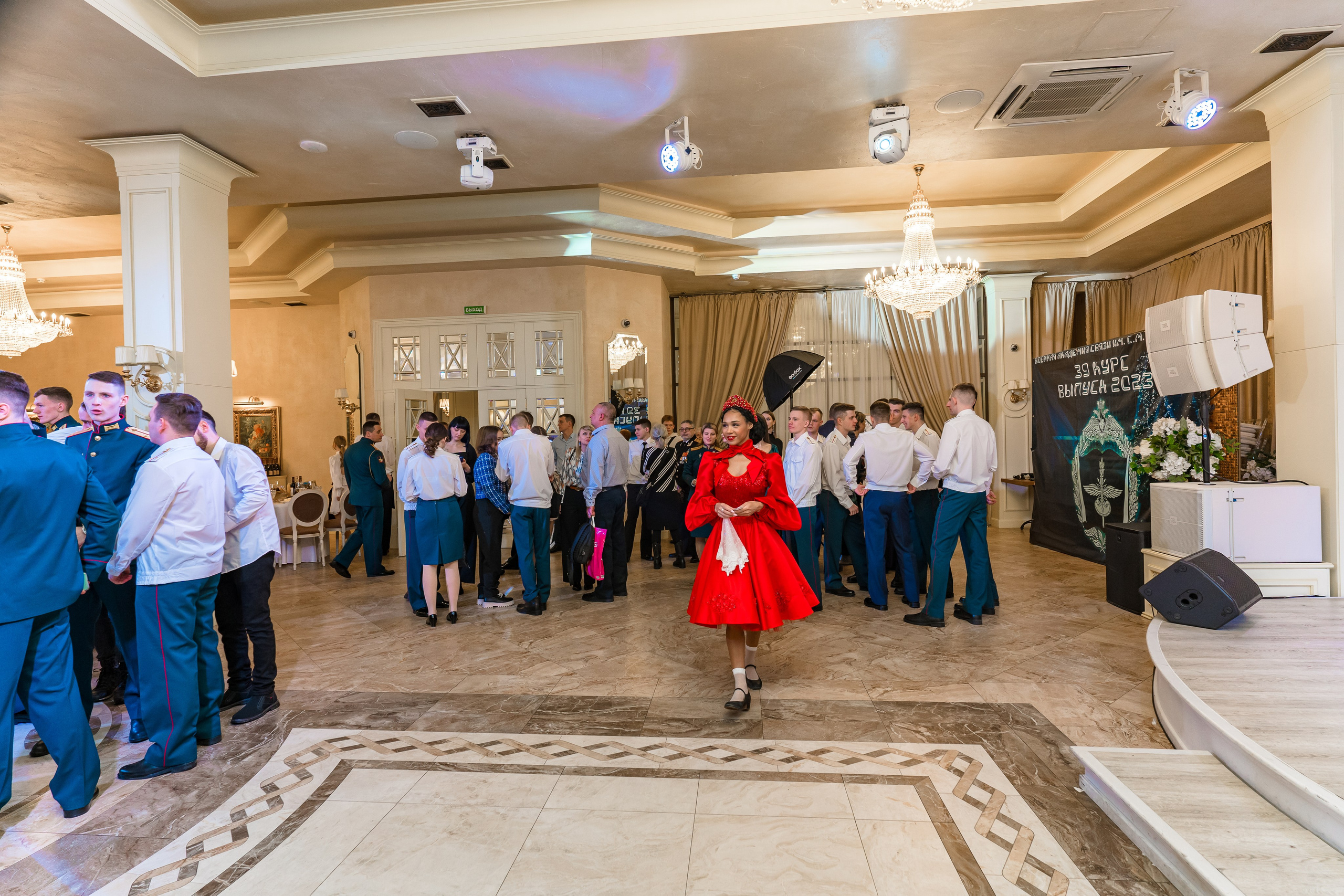 Фотосъемка выпуска военной академии и вручение дипломов