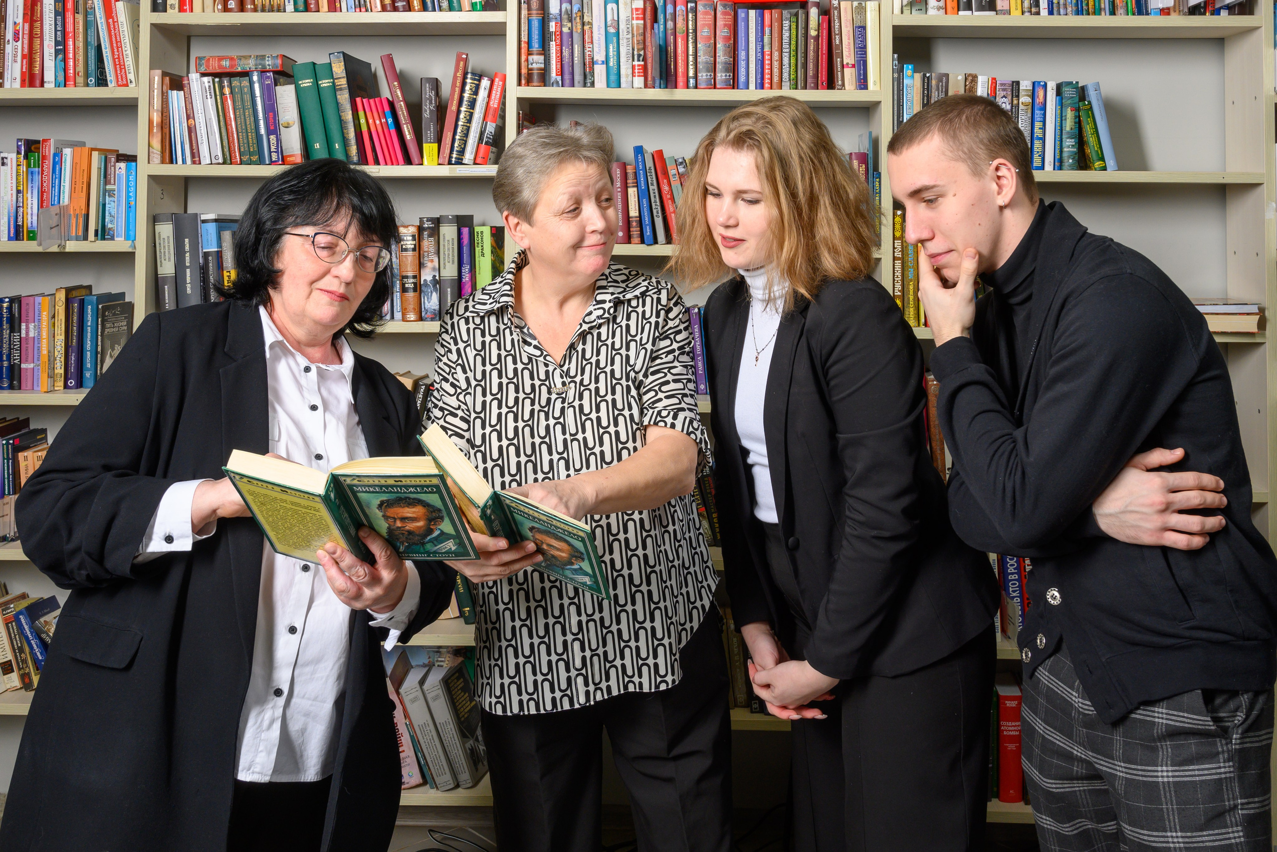 ШГБОУ49 Фотокниги, Выпускной 11й класс!. Фотограф Андрей Зикеев, фотостудия AzArt Studio в Москве