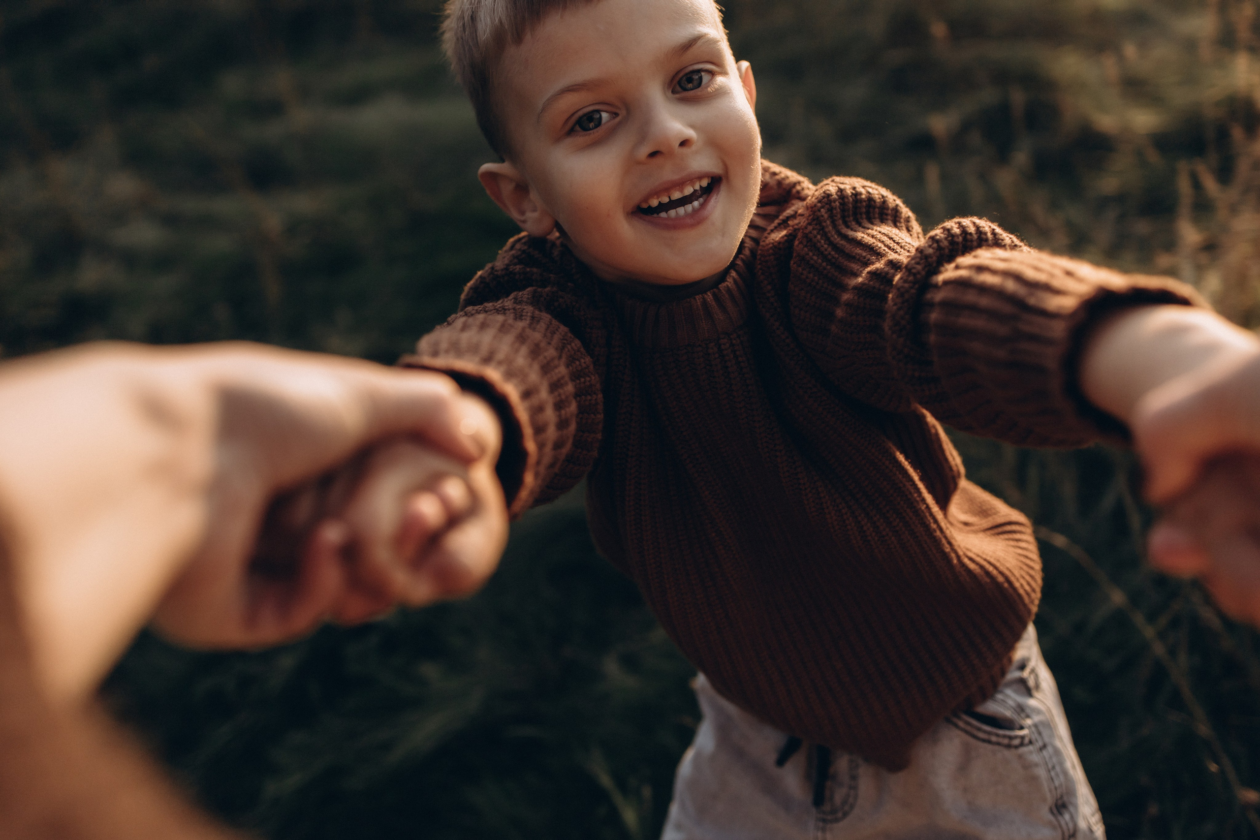 Семейная фотосессия в Гребнево на закате. Семейный фотограф в Москве, Щелково, Фрязино _ Виктория Степанова