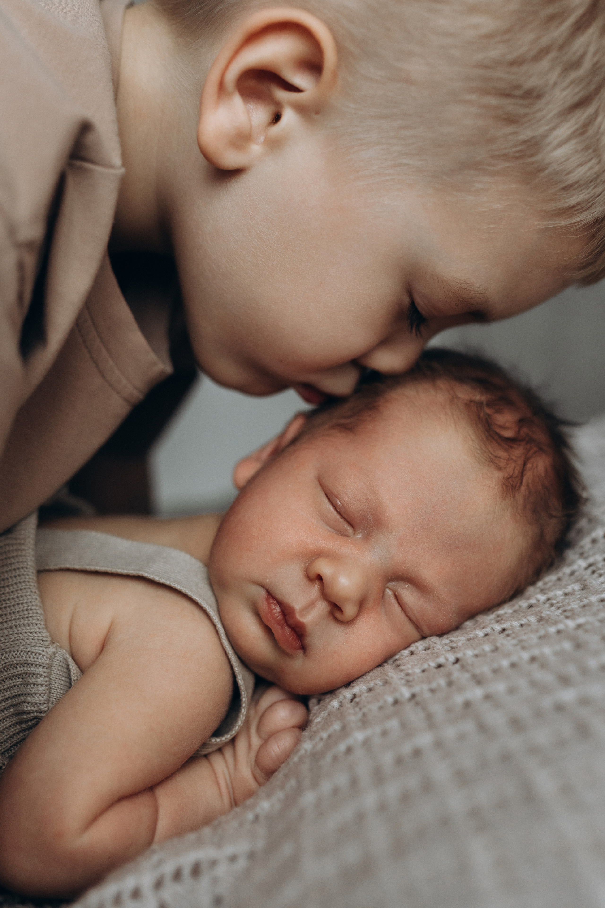 Фотосессия новорождённого Краснодар, семейный фотограф в Краснодаре Яна Морева. Семейный фотограф в Краснодаре Яна Морева