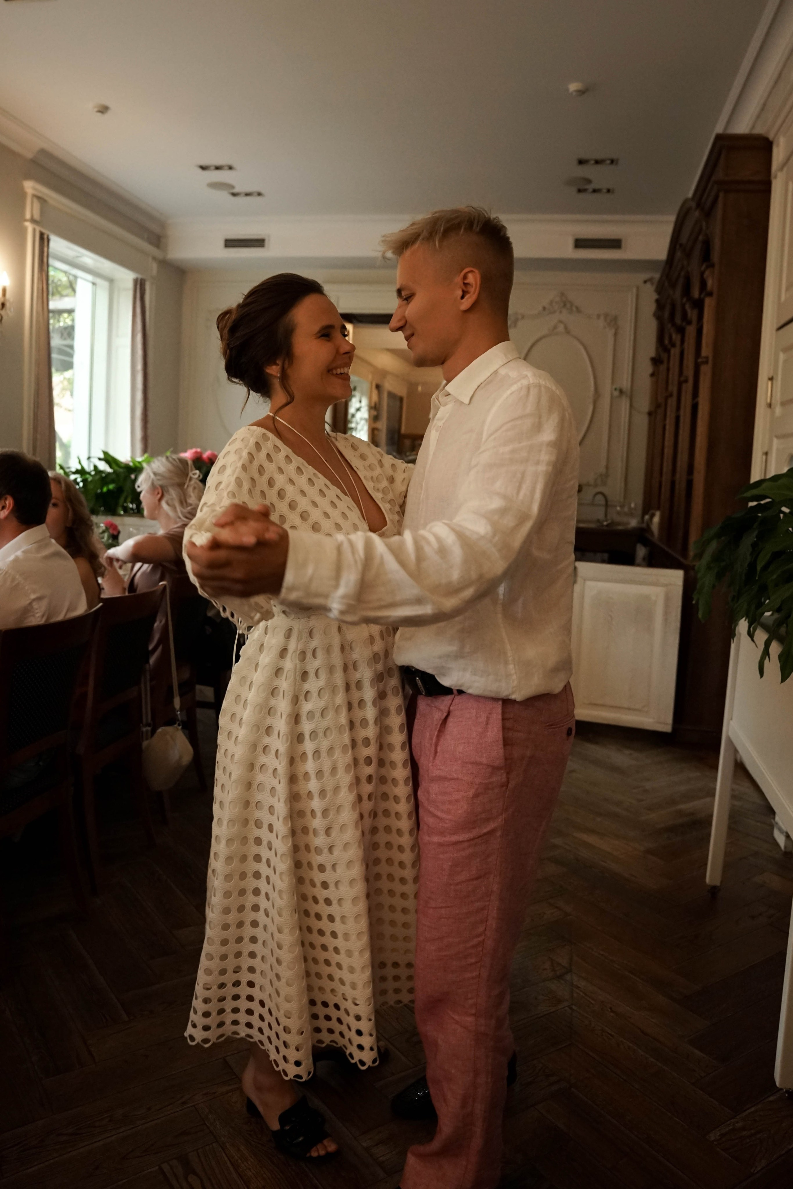 Лера и Дима: прогулка и уютная камерная свадьба. Фотограф в Иркутске