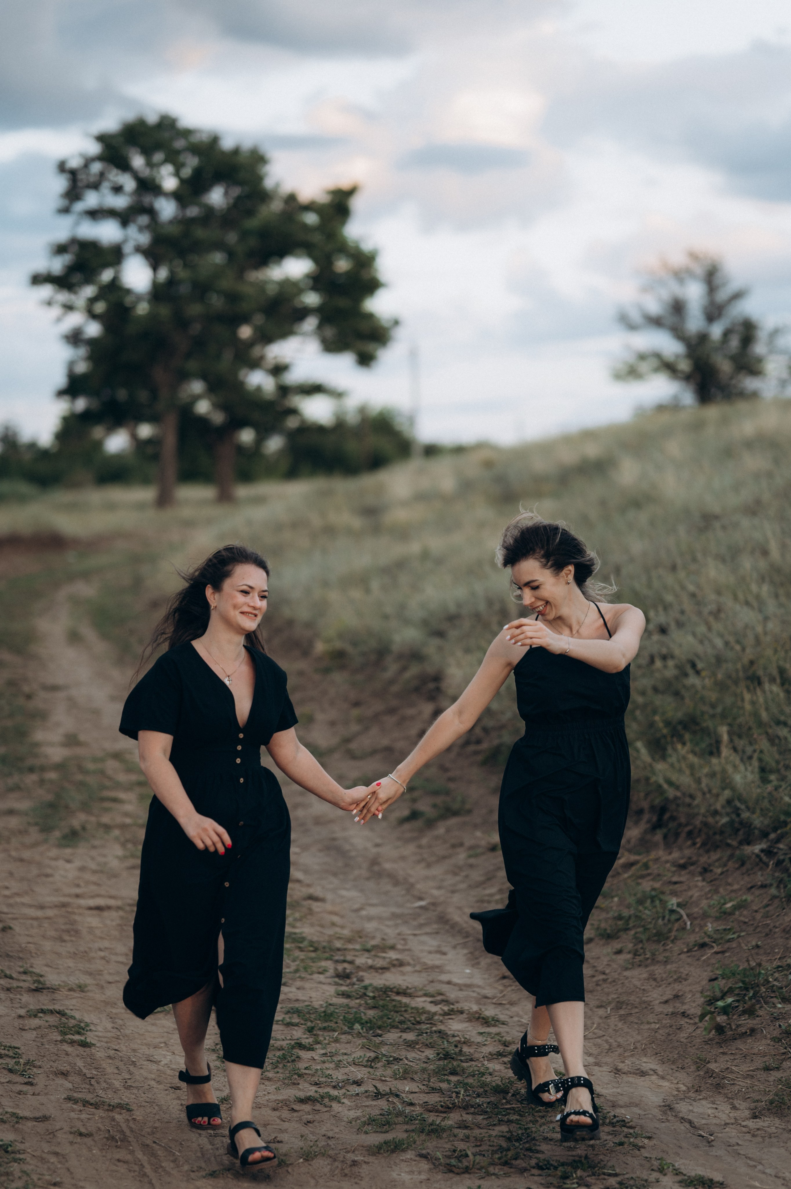 Наташа, Степа, Василиса, Лера. Www.ostermiller.ru