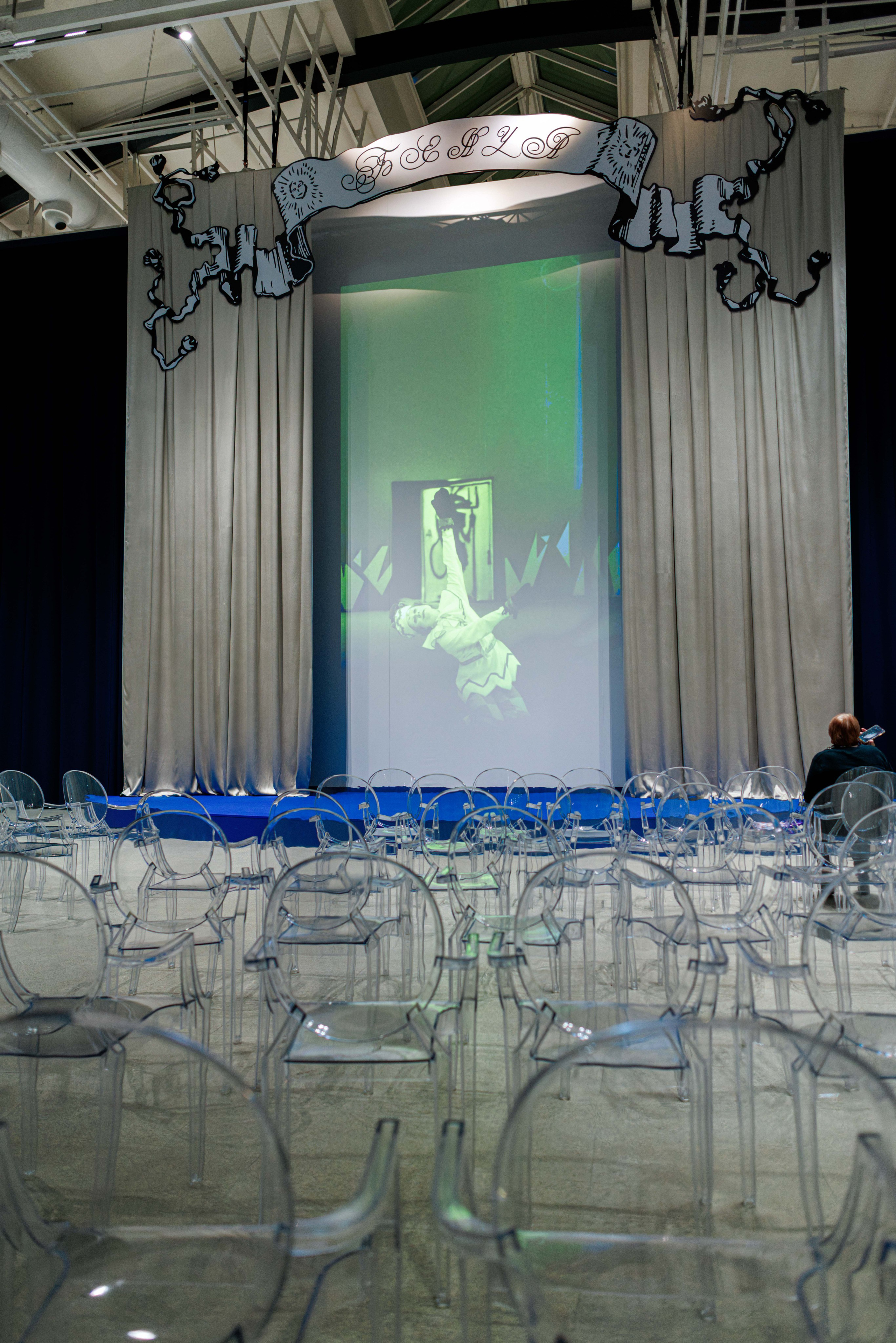 «Все Бенуа Всё Бенуа» в Манеже. Фотограф Балаев Михаил