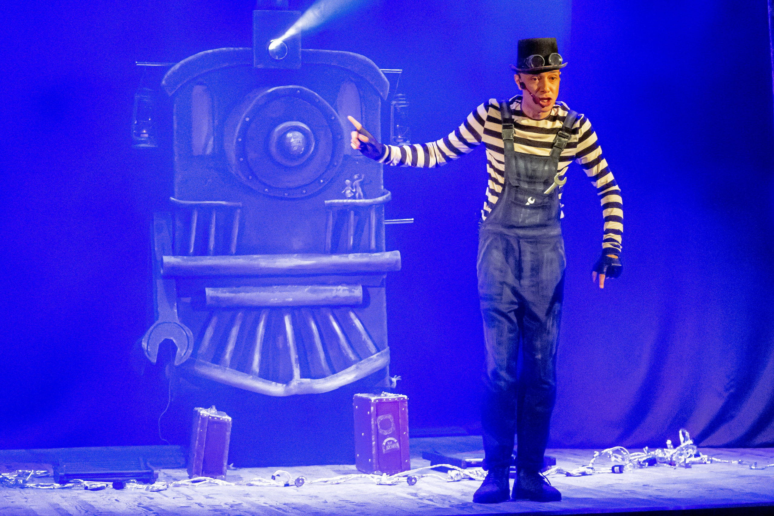 Театрп гномов или настоящие друзья. Фотограф в Сочи Юрий Шептаев