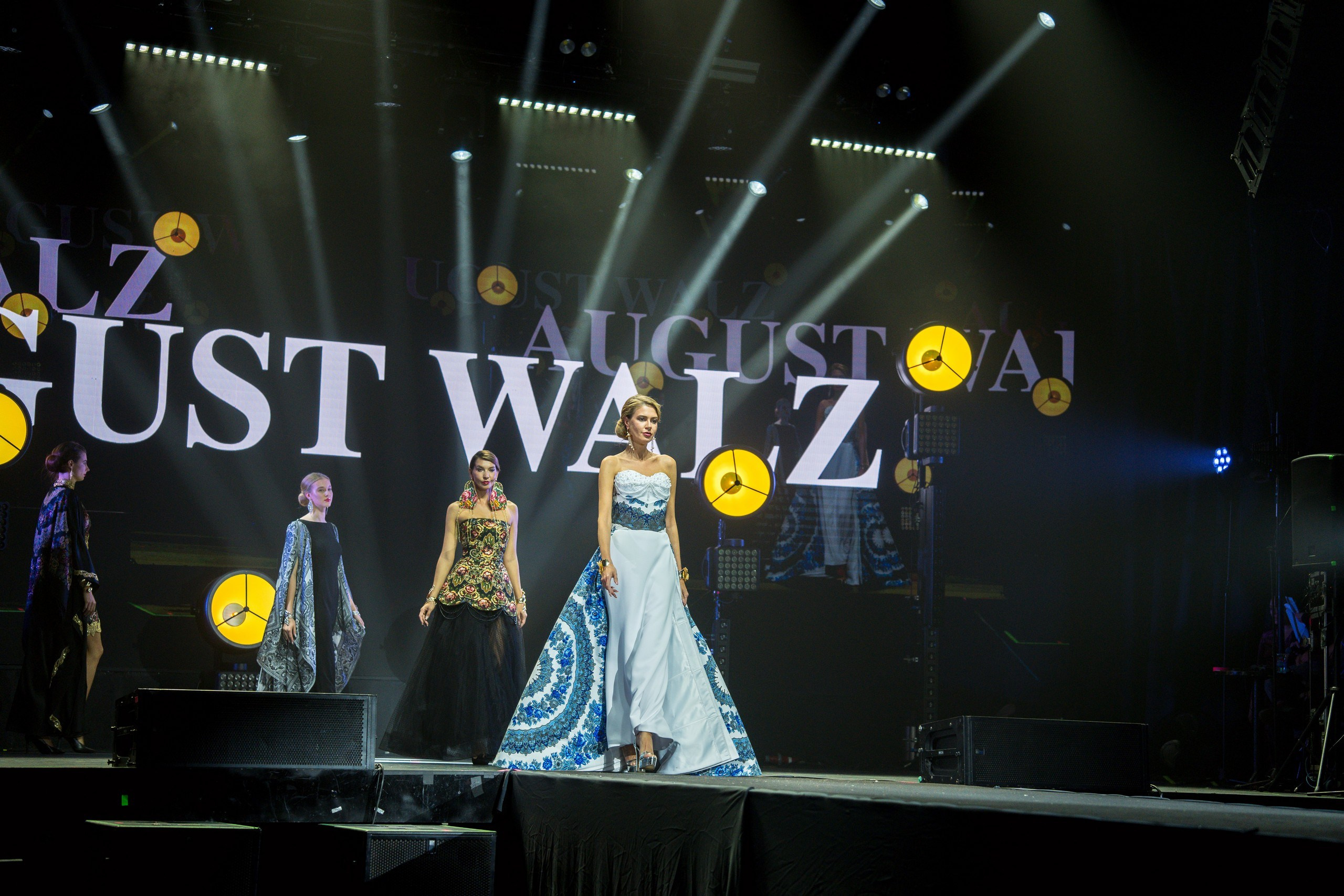 WORLD FASHION GALA 2025. Репортажная съёмка в Санкт-Петербурге, Константин Петров