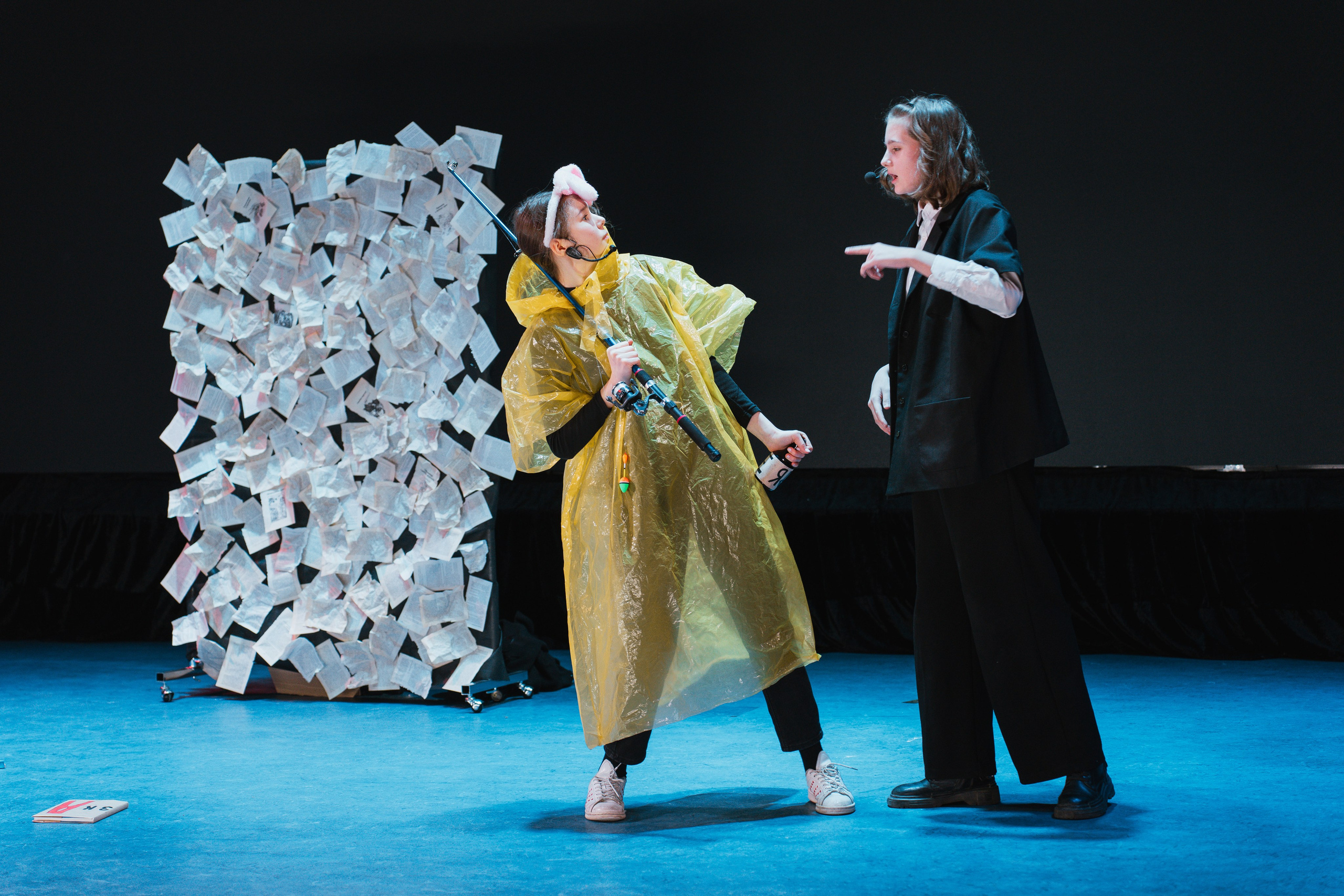 Алиса. Репортажная съёмка в Санкт-Петербурге, Константин Петров