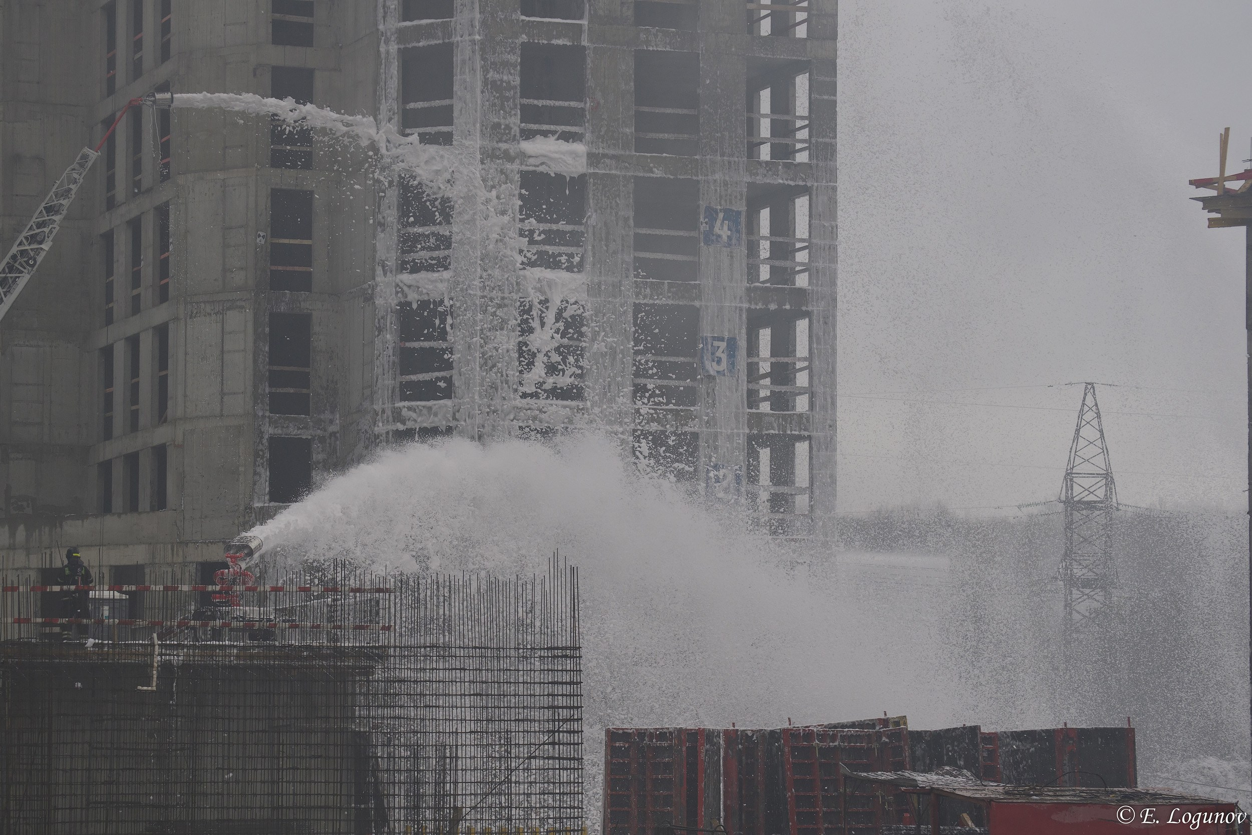 Комплексные пожарно-тактические учения «Действия органов управления, сил и средств МГСЧС по отработке вопросов ликвидации чрезвычайной ситуации, возникшей в следствии пожара в высотном здании»