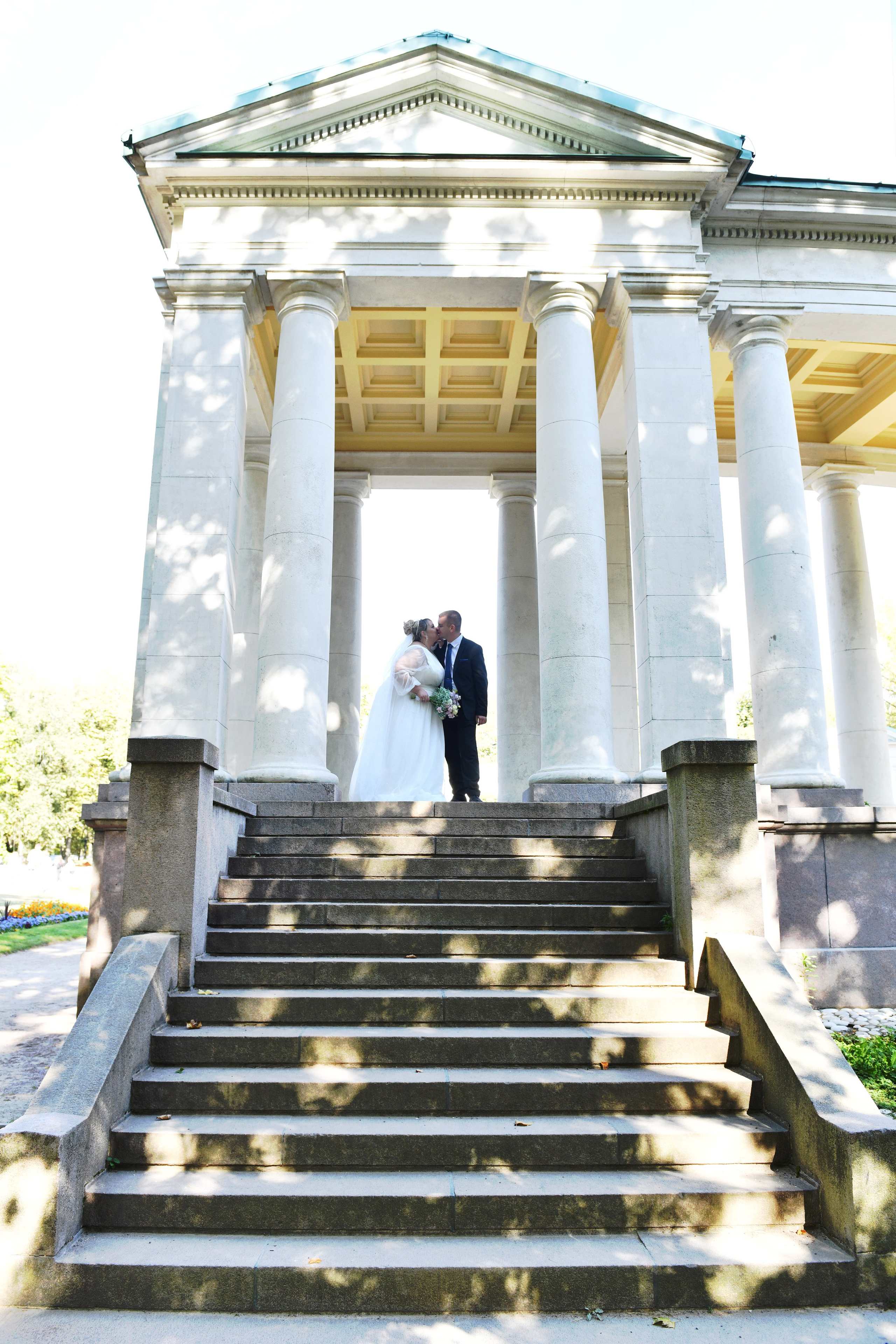 Анастасия и Максим. Регистрация и прогулка в усадьбе Архангельское. Свадебный и портретный фотограф в Москве Галина Борисова