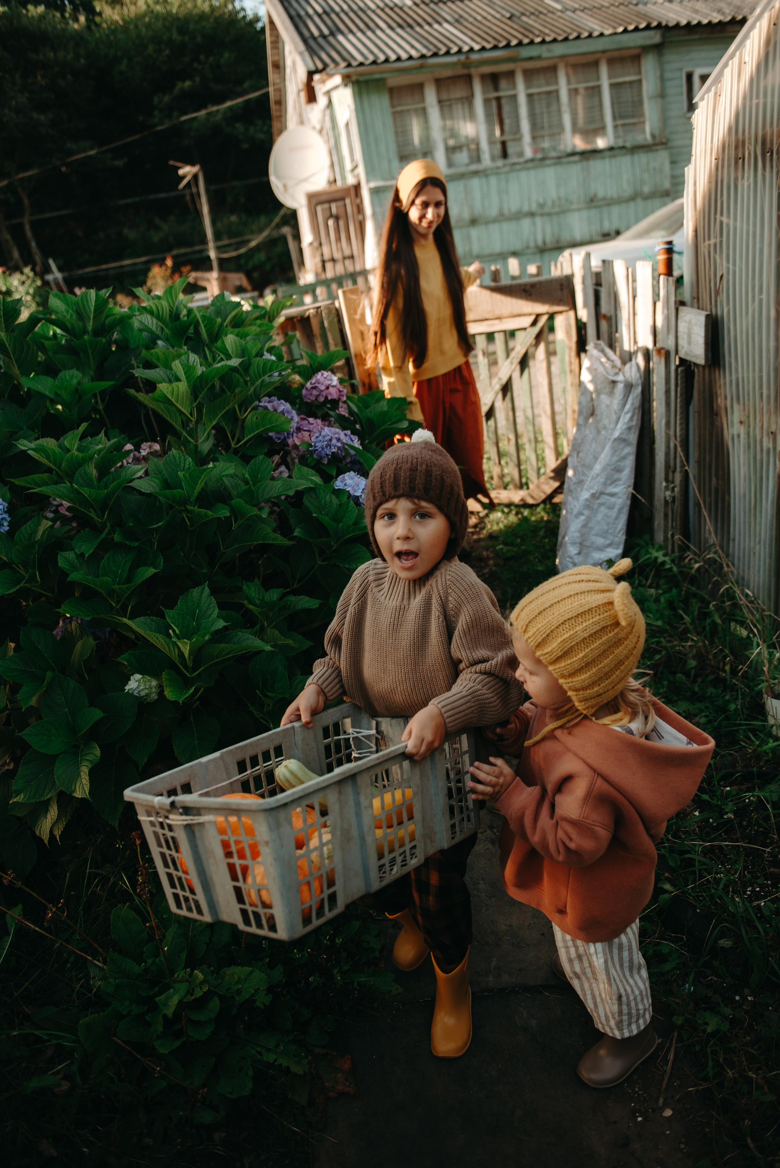 Вика, Рома и Алина. Ирина Метелица фотограф на Шикотане