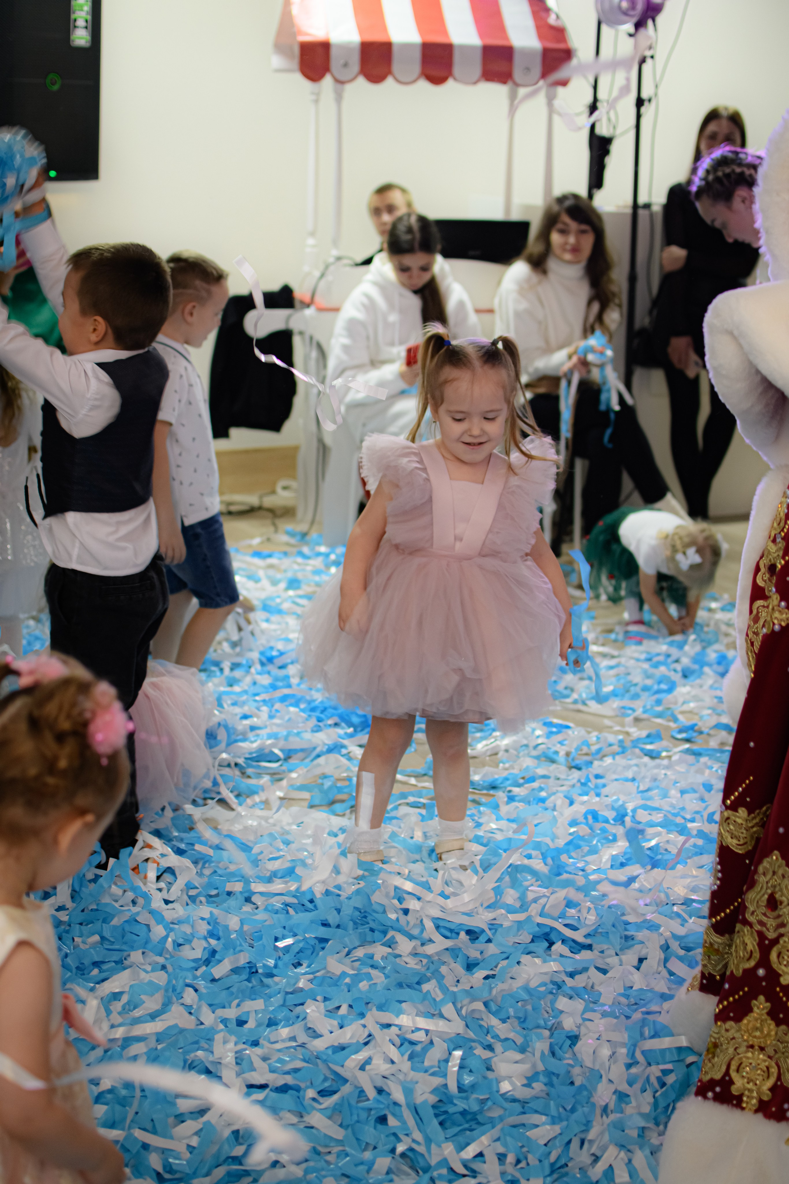 HAPPY NEW YEAR. Photokarish