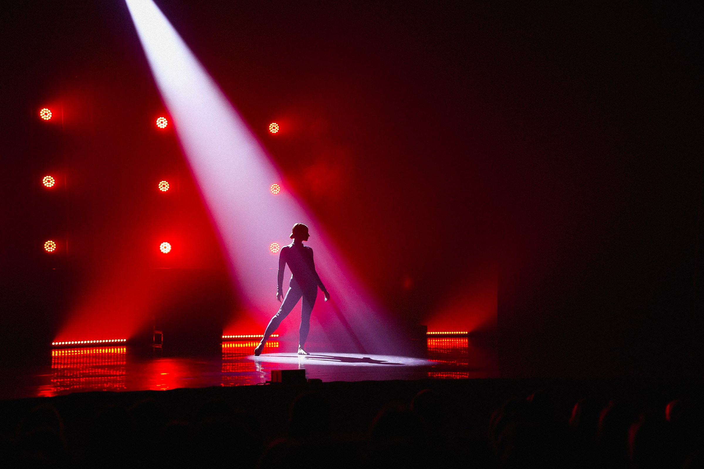 /РЕПОРТАЖ/ Танцевальное Шоу «ОНА». Свадебный фотограф Великий Новгород Станислав Кособудский