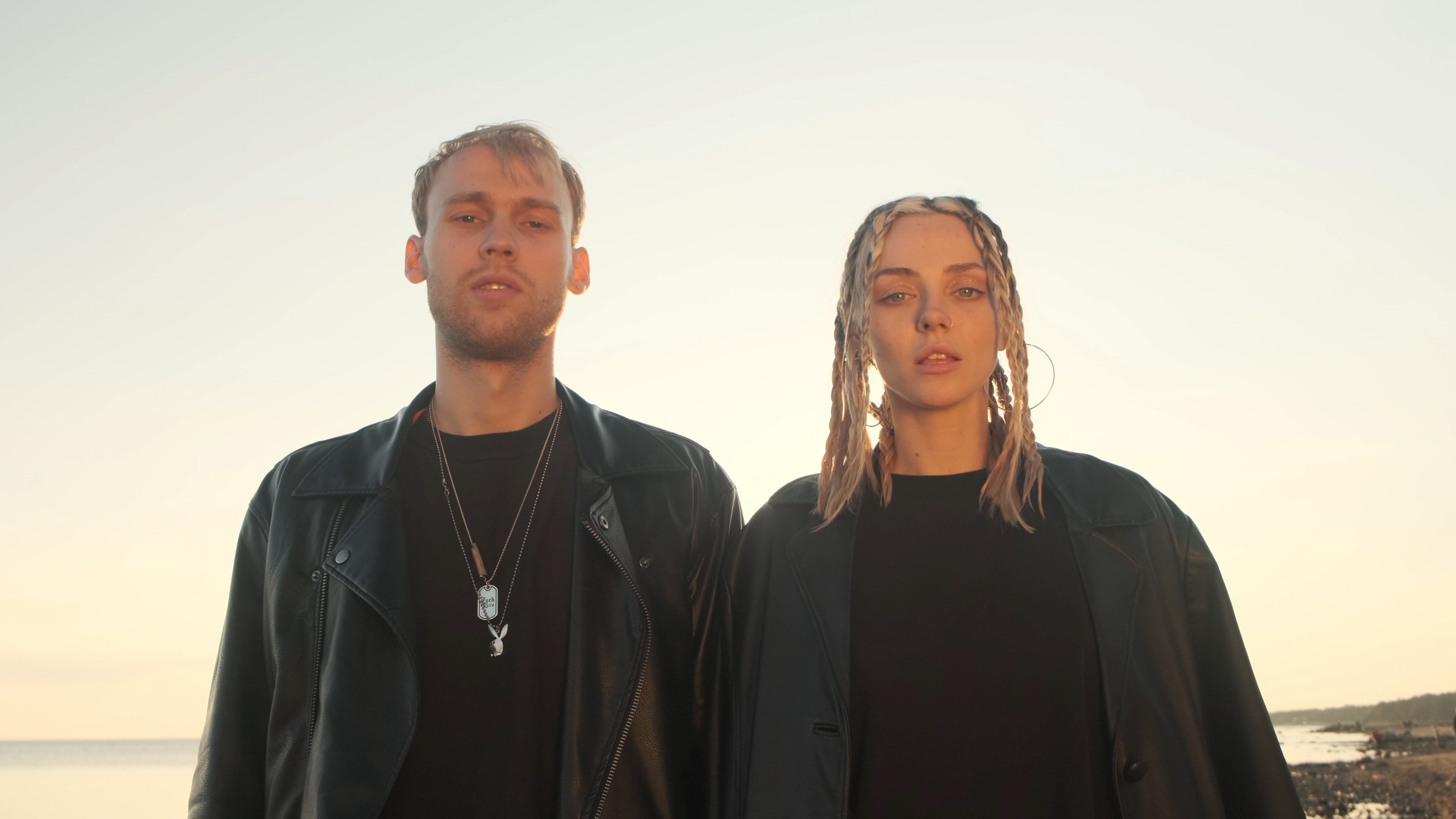 Human contact. Главная