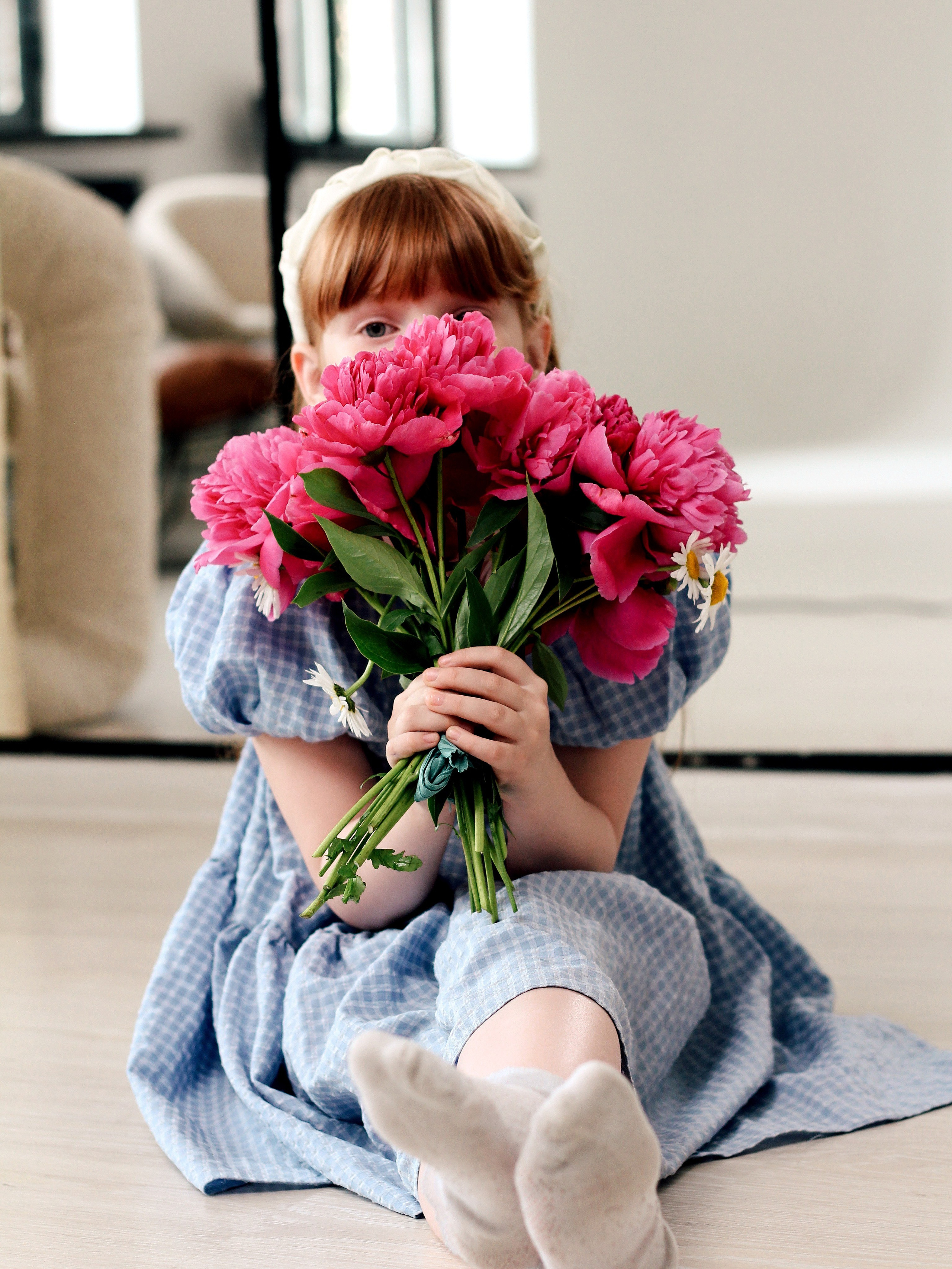 С пионами. Photography Eva