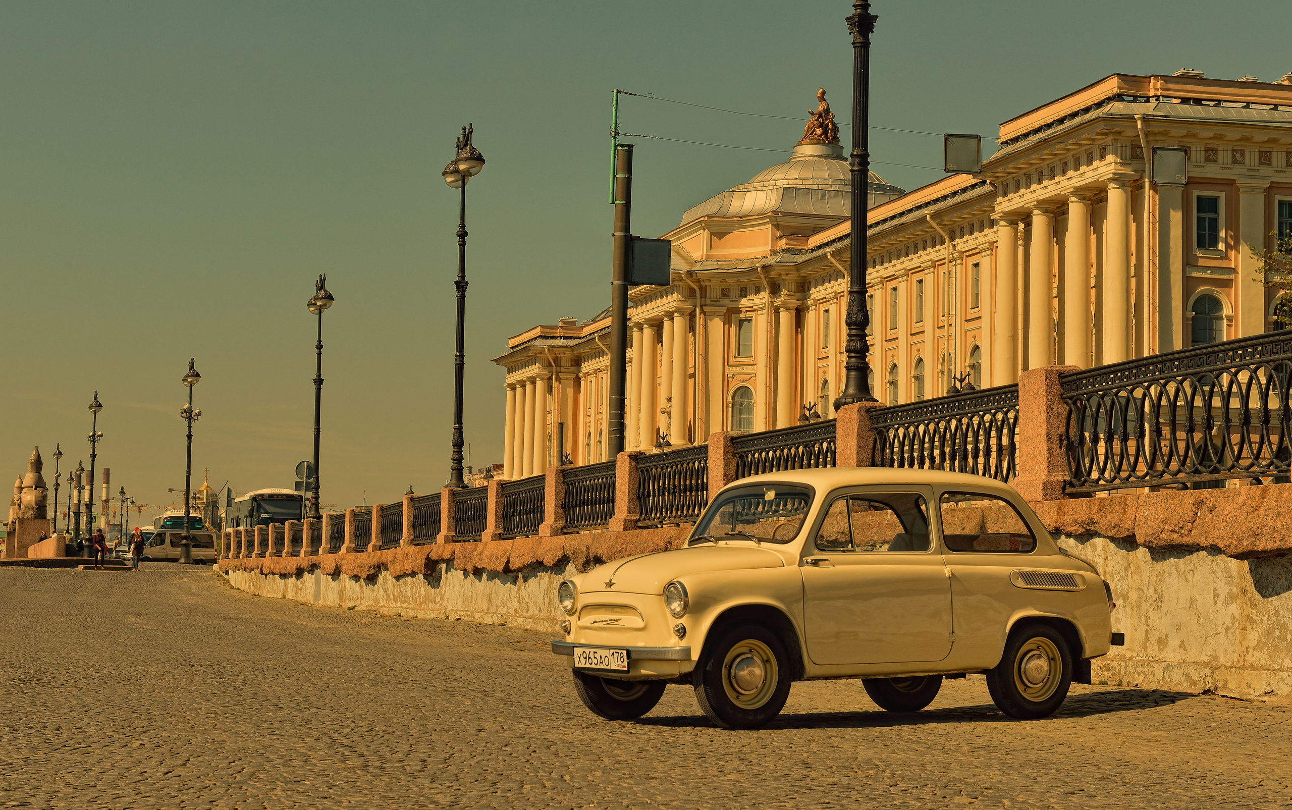 SAINT PETERSBURG. Personal website of photographer Dmitry Raikin