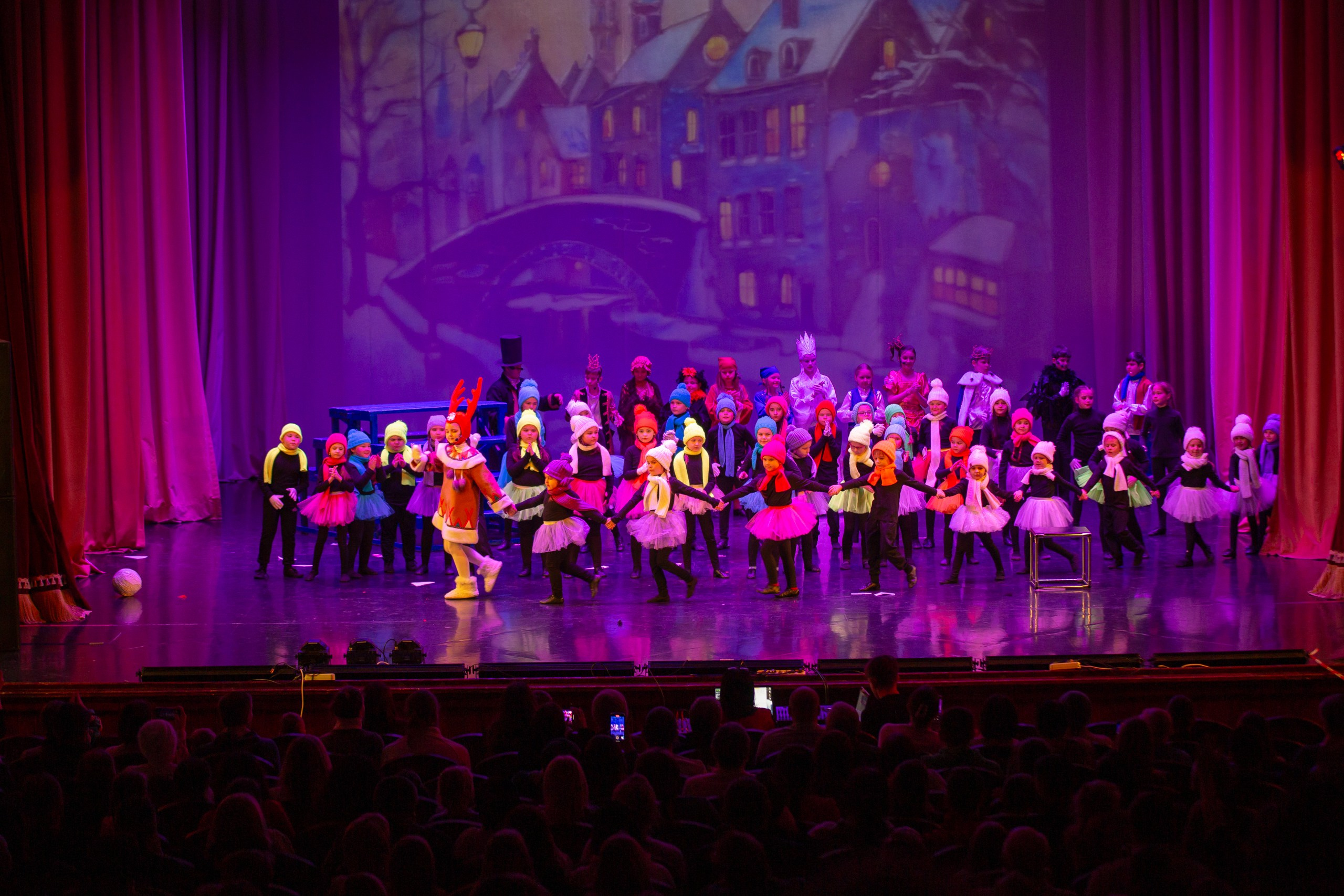 ТС Фантазия — «Снежная королева». Профессиональный фотограф в Мценске и Орловской области