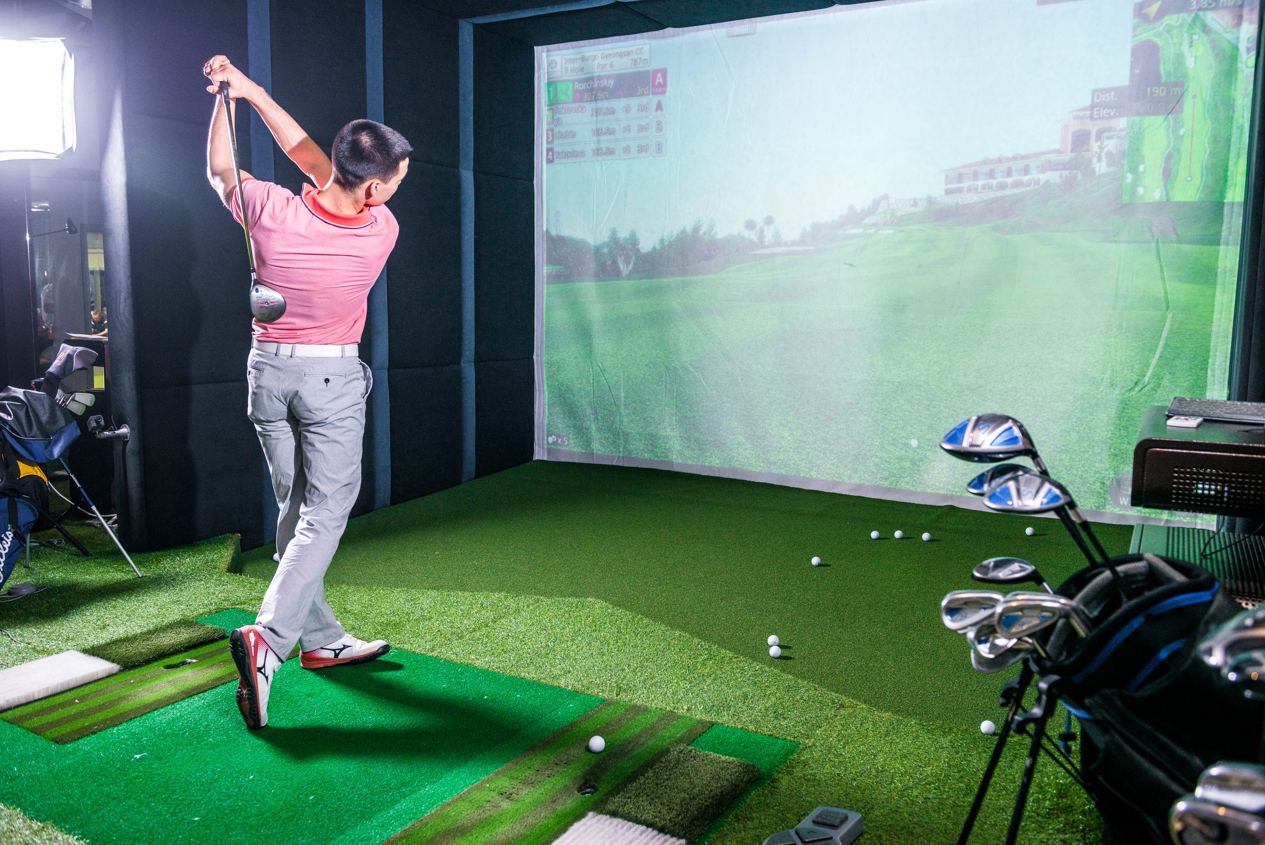 Зимний чемпионат нацональной студенческой лиги гольфа 2022. Свадебный фотограф на Урале Виктор Соколов