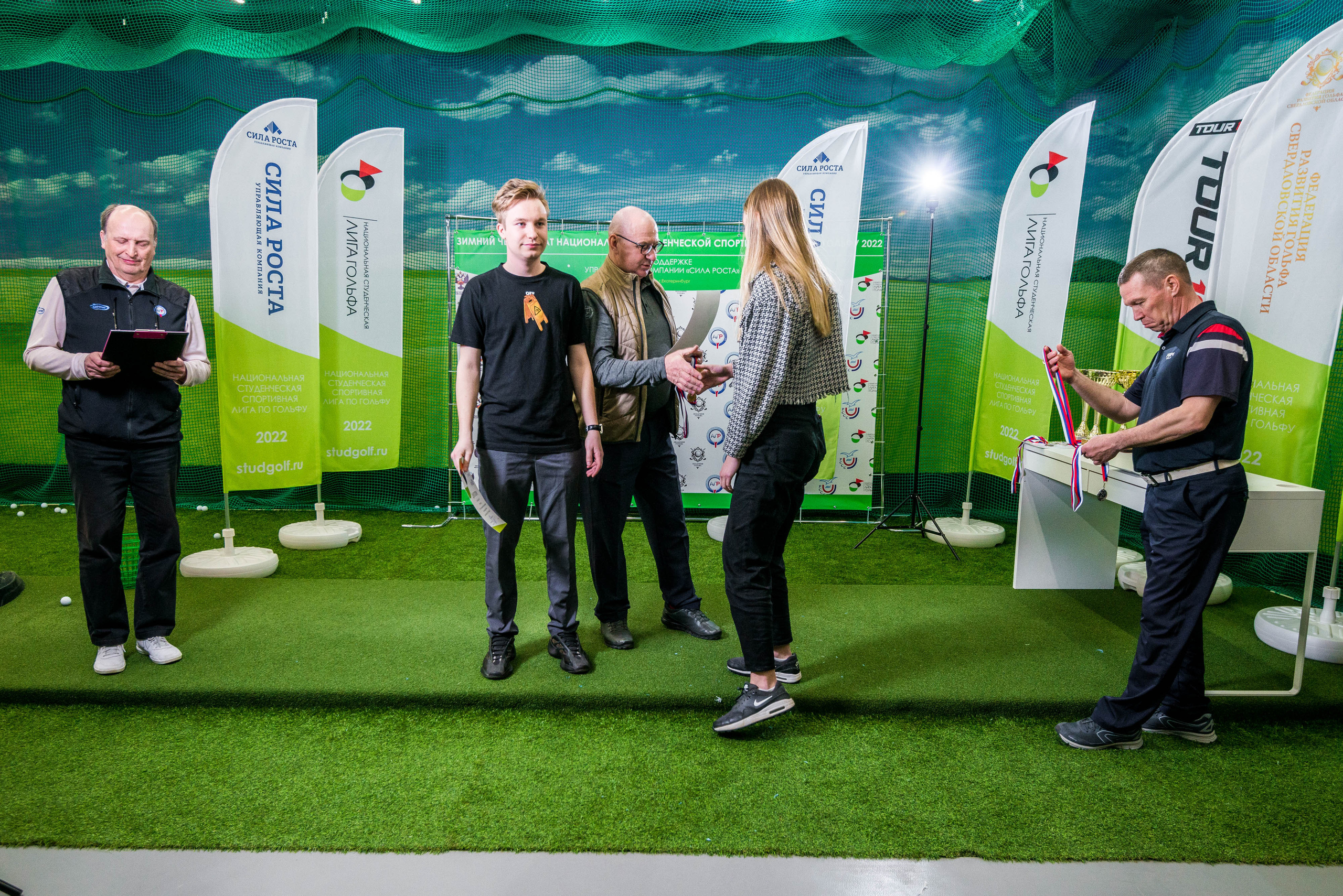 Зимний чемпионат нацональной студенческой лиги гольфа 2022. Свадебный фотограф на Урале Виктор Соколов