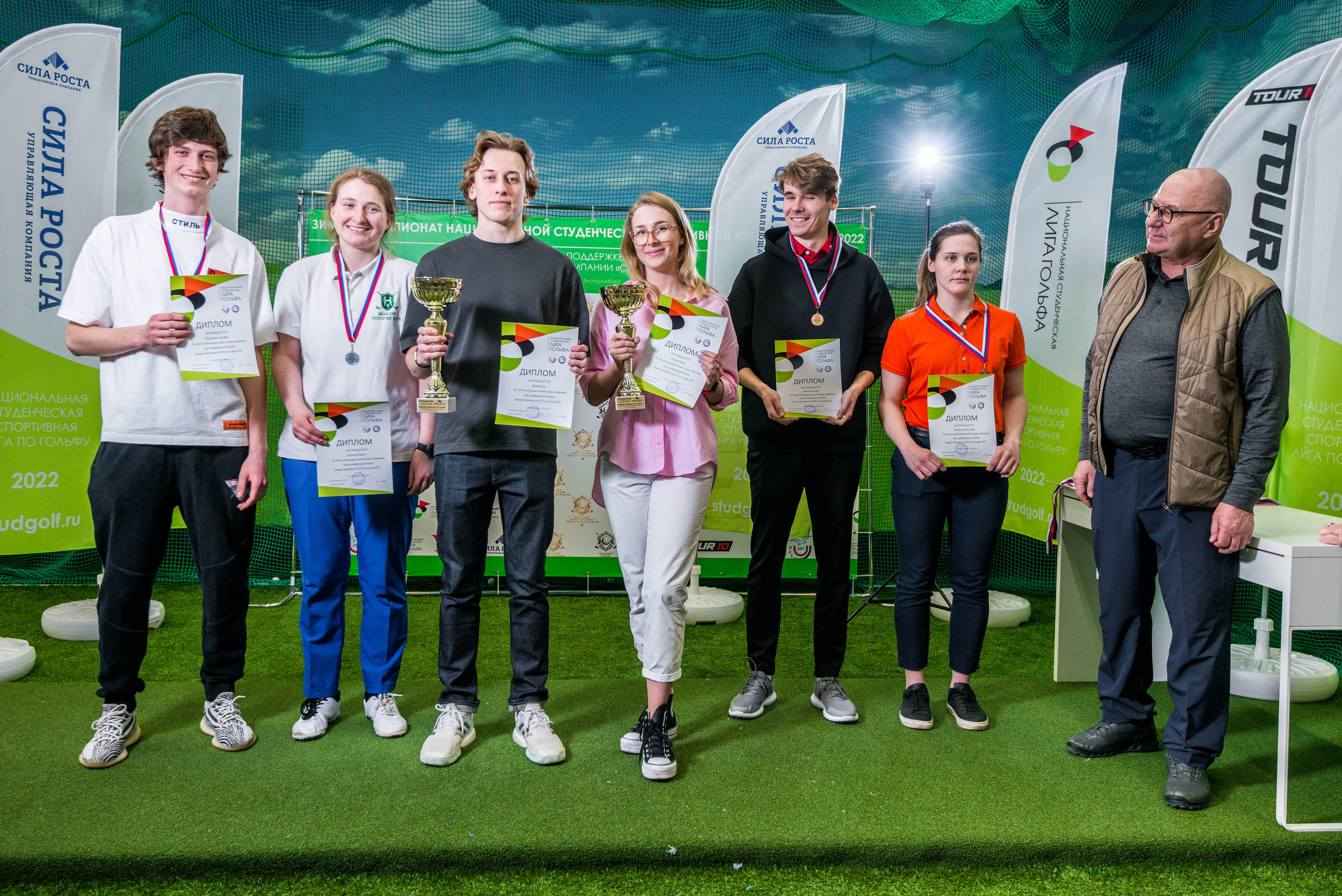 Зимний чемпионат нацональной студенческой лиги гольфа 2022. Свадебный фотограф на Урале Виктор Соколов