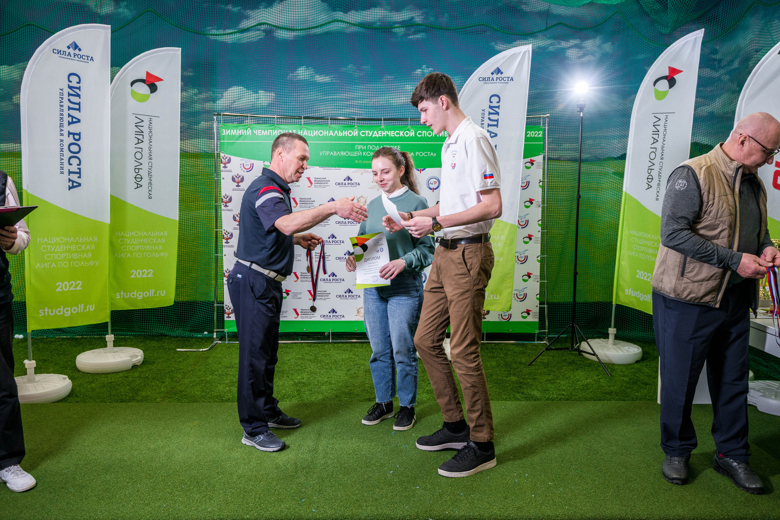 Зимний чемпионат нацональной студенческой лиги гольфа 2022. Свадебный фотограф на Урале Виктор Соколов