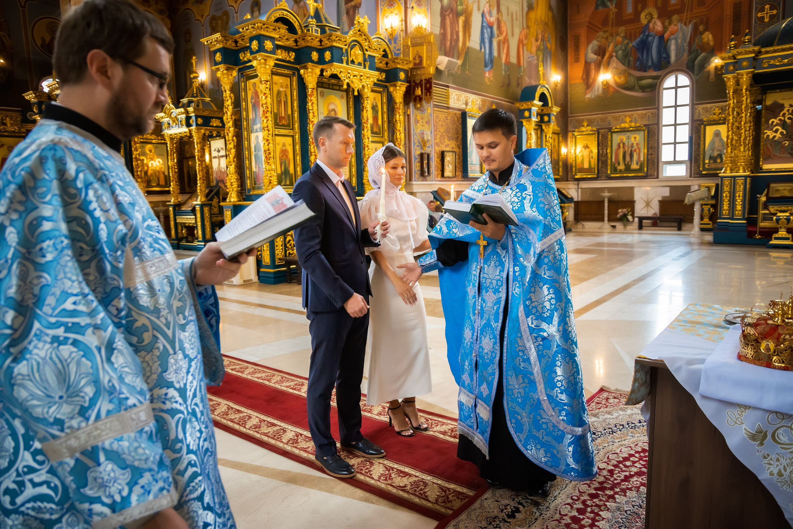 В Храме. Семейный и Свадебный фотограф в Астане Александр Астапов
