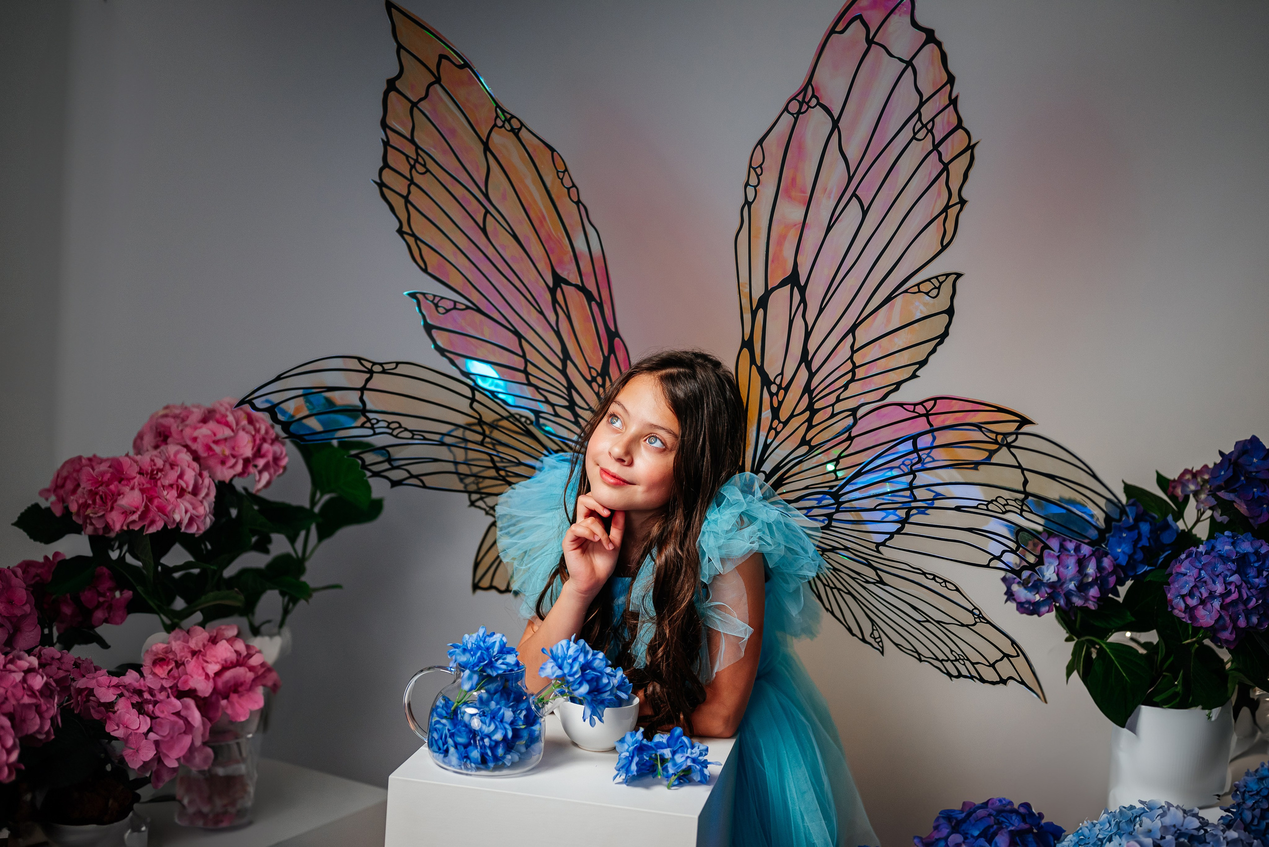 Вероника и гортензии. Семейный фотограф в Краснодаре