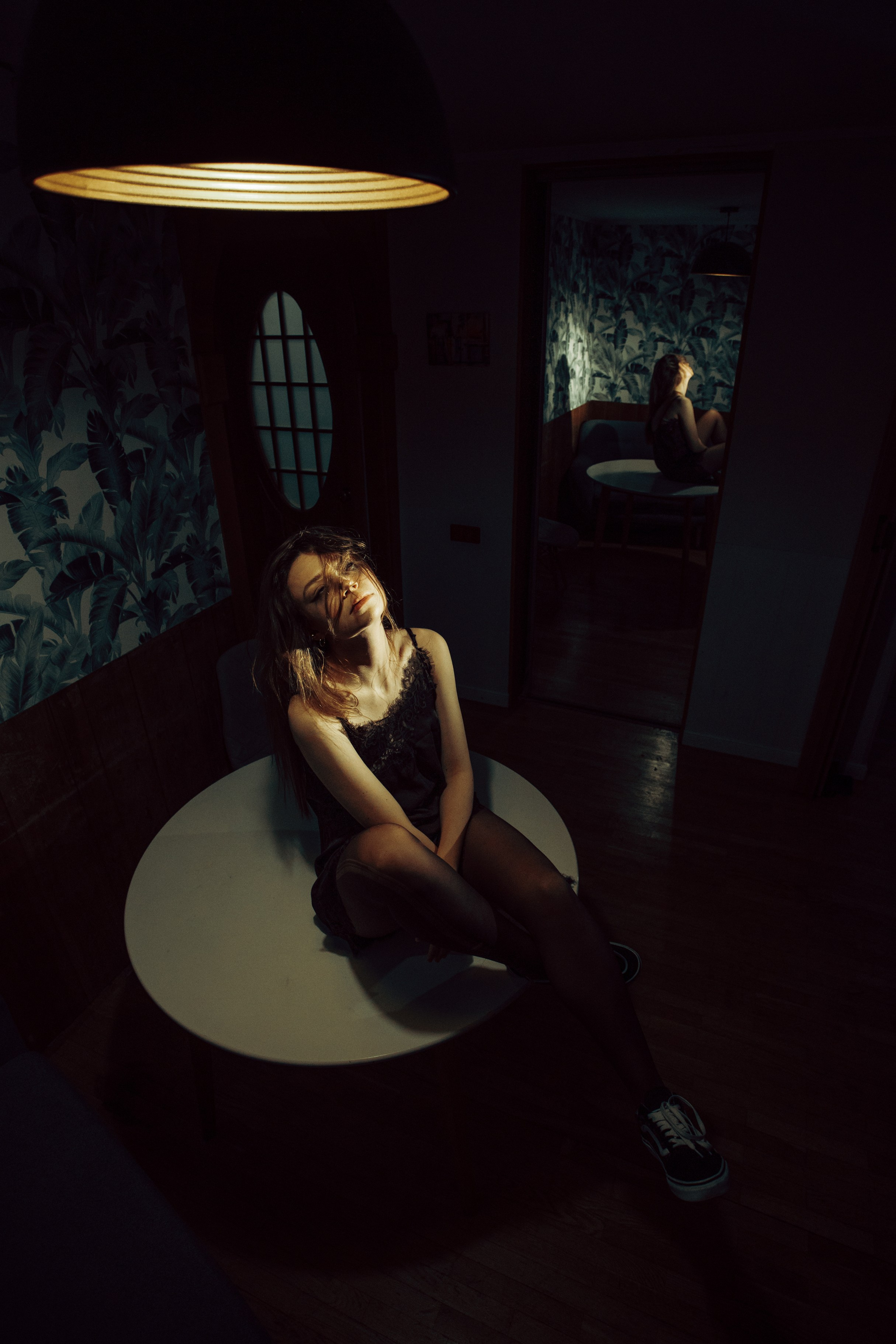 Излом. Портретный фотограф Лакшин Денис. Истории через фотографию