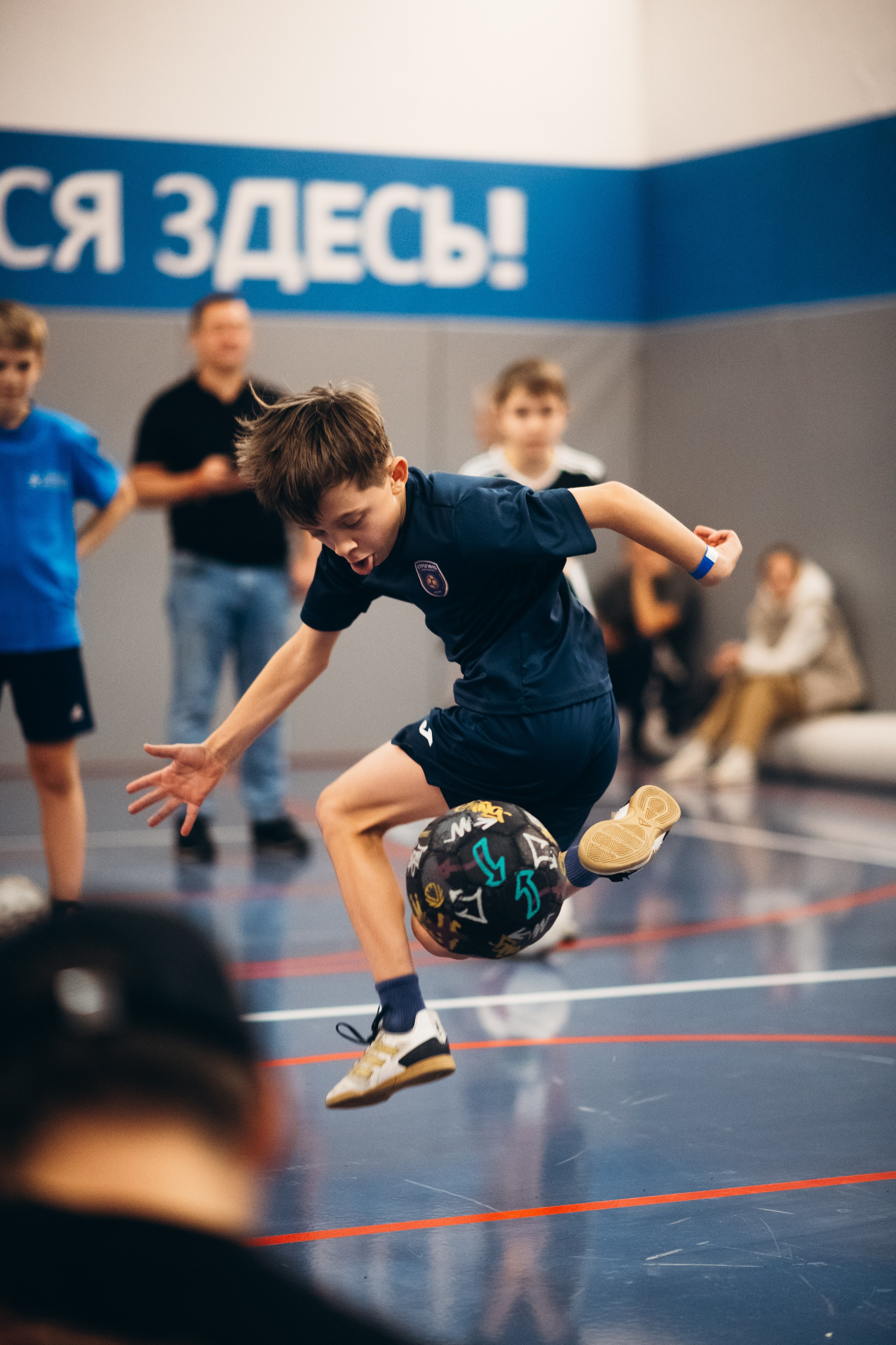 Турнир по футбольному фристайлу, панне и теннисболу