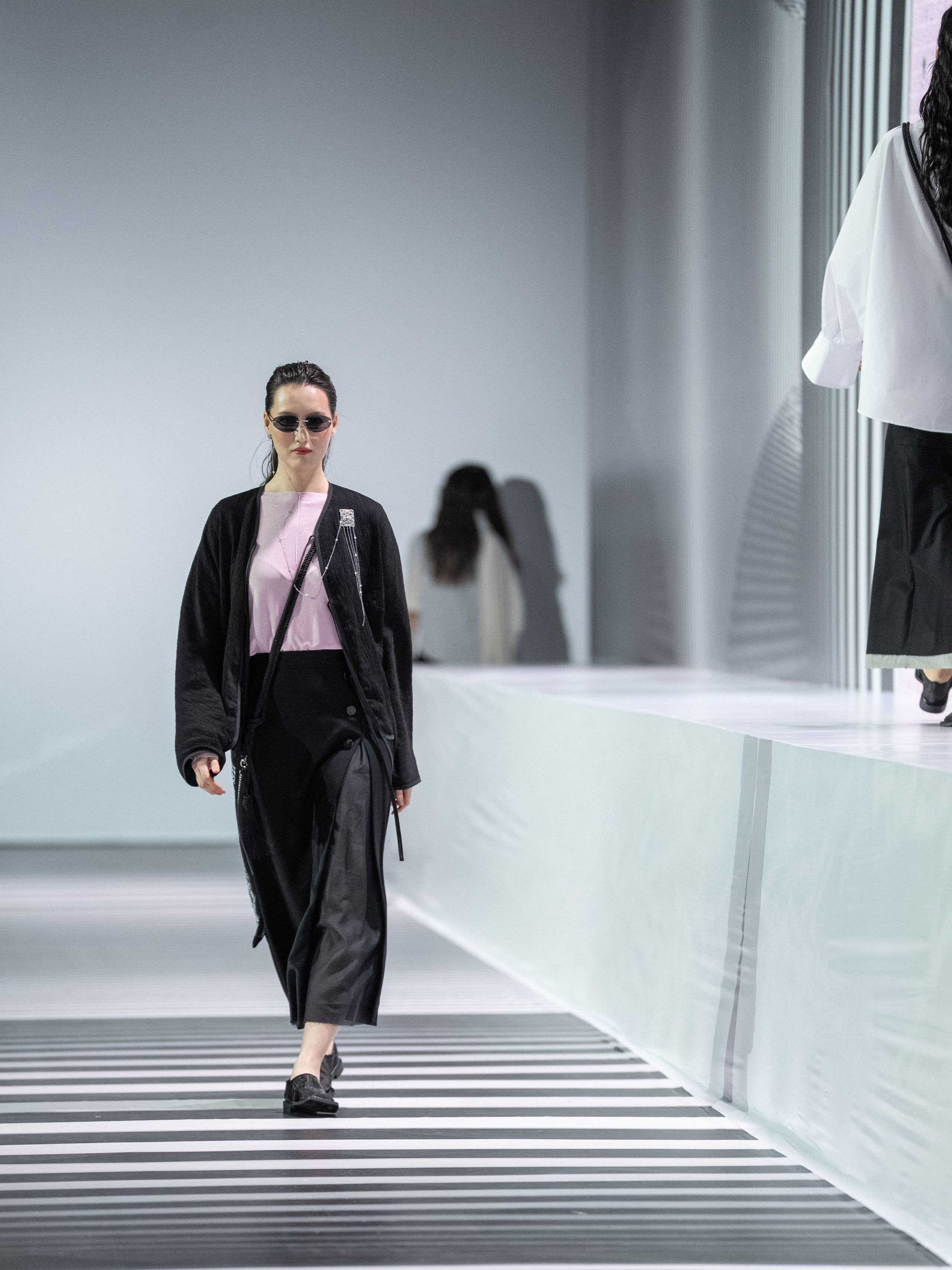 Brand Shakerbay. Сайт Алматинского НЮ АРТ, будуар и фэшн фотографа Дениса Карпенко