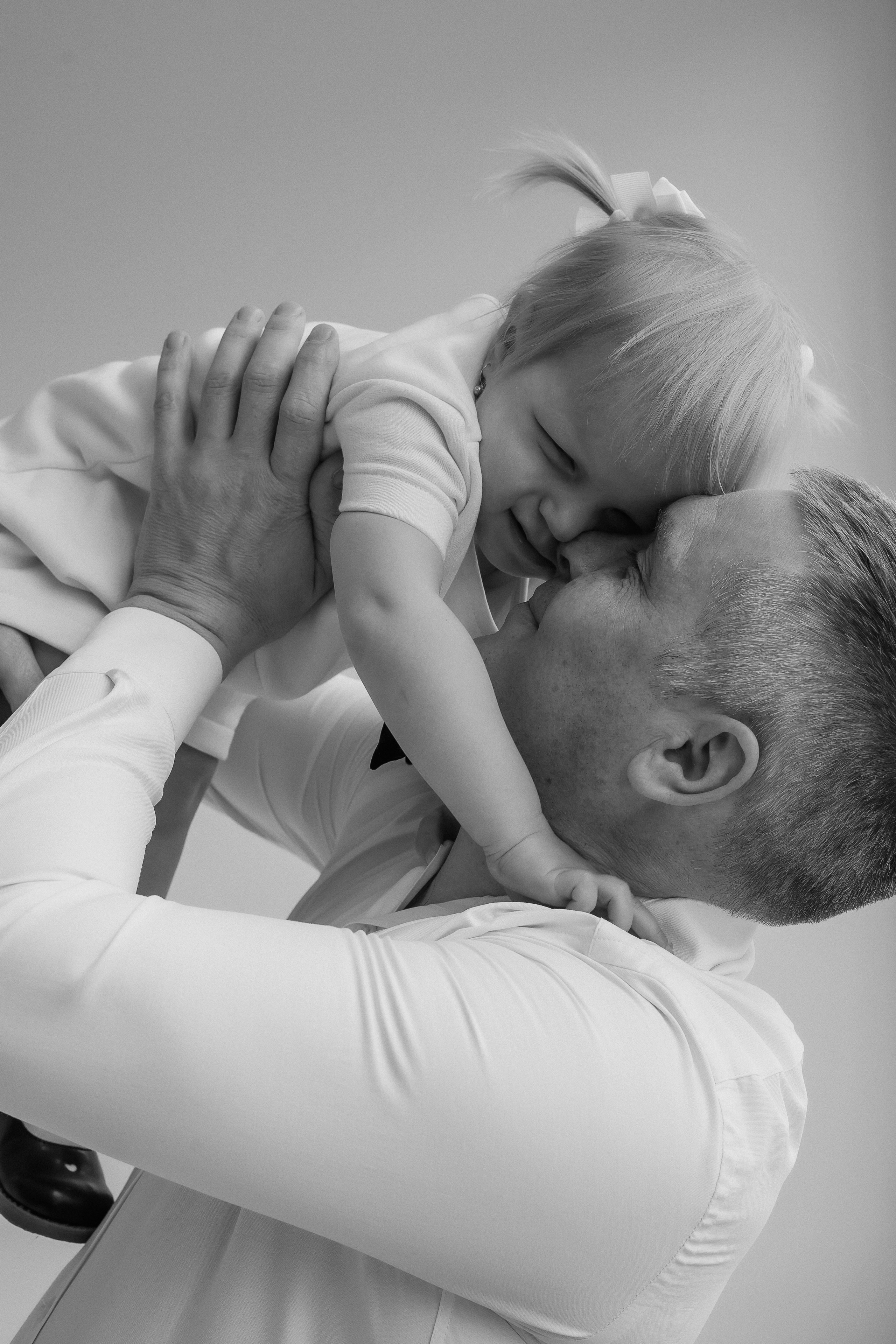 Семейная на циклораме. Фотограф Екатеринубрг/Верхняя Пышма