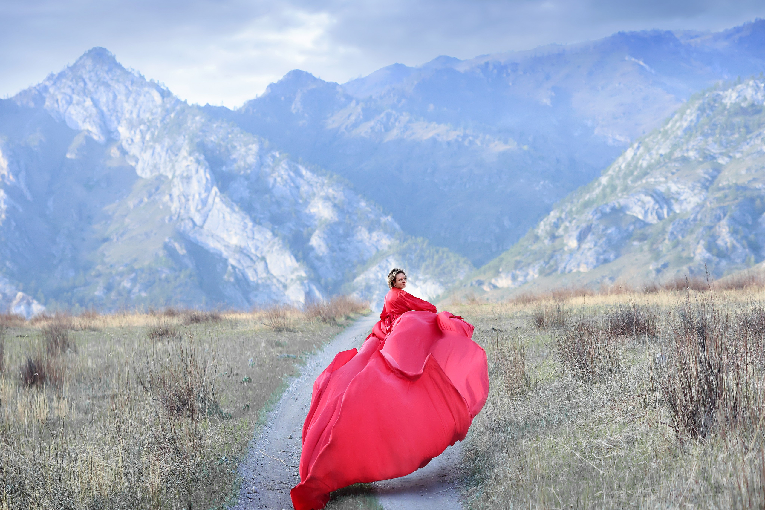 Рубин, 44-52, шлейф 4 м. Сказочный фотограф фотопроекты фототуры в Новосибирске и на Алтае