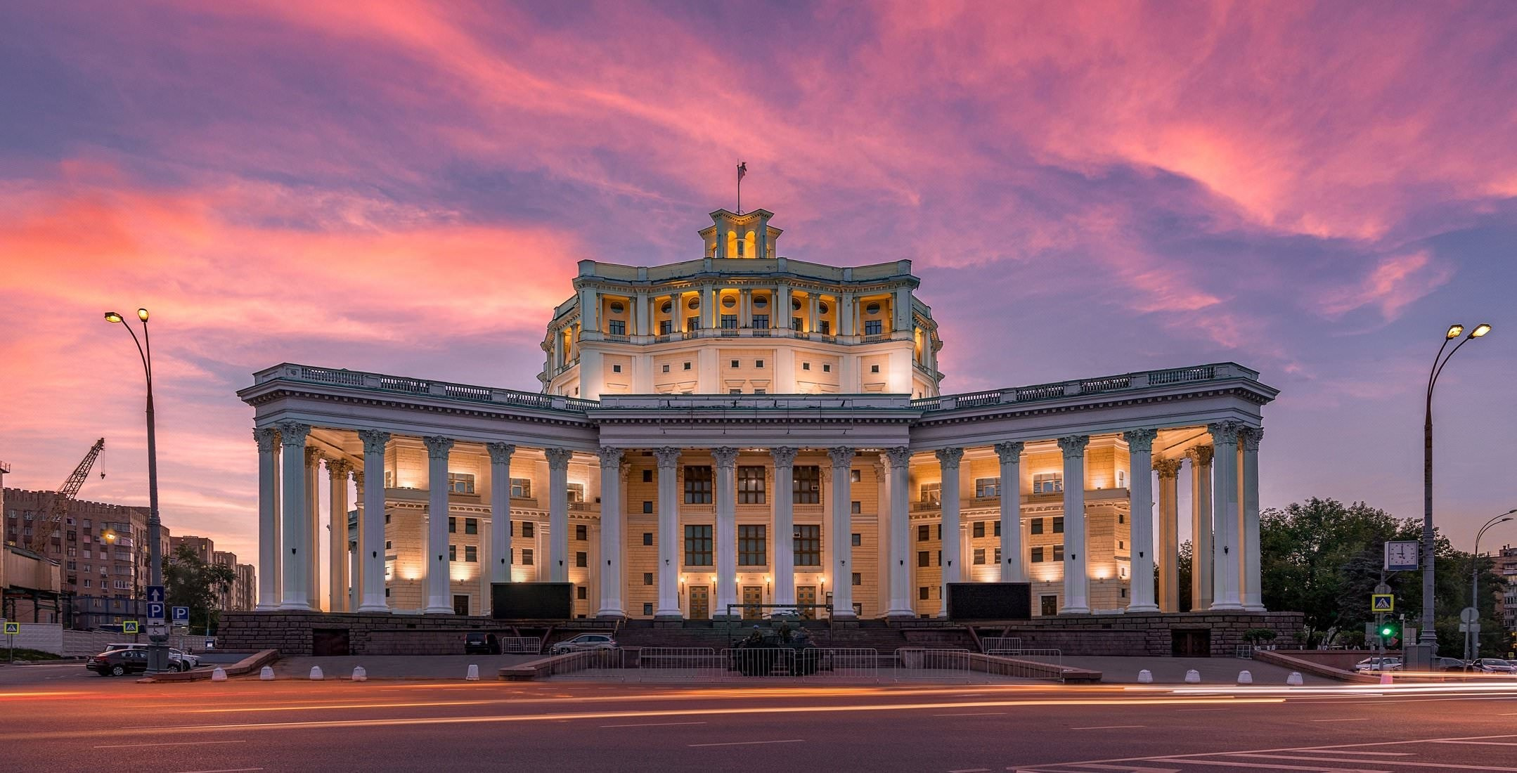 City and architectural portfolio of photographer Vadim Sherbakov. Vadim Sherbakov Portfolio