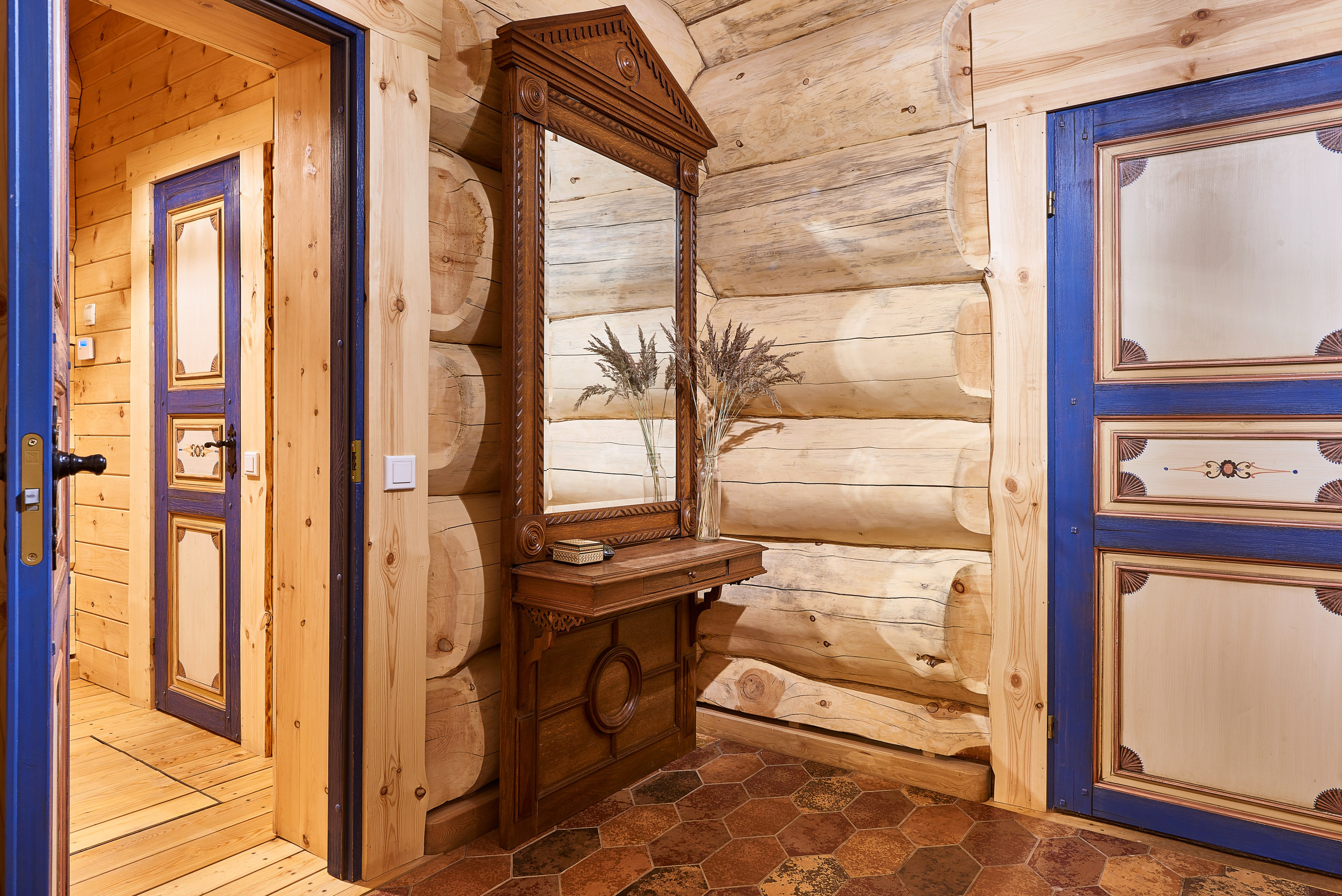 Интерьер деревянного дома в русском стиле в Подмосквовье. Ольга Саакян Ι Дизайн интерьера в Москве: планировка, подбор отделочных материалов, чертежи для строителей и надзор за ремонтом квартиры