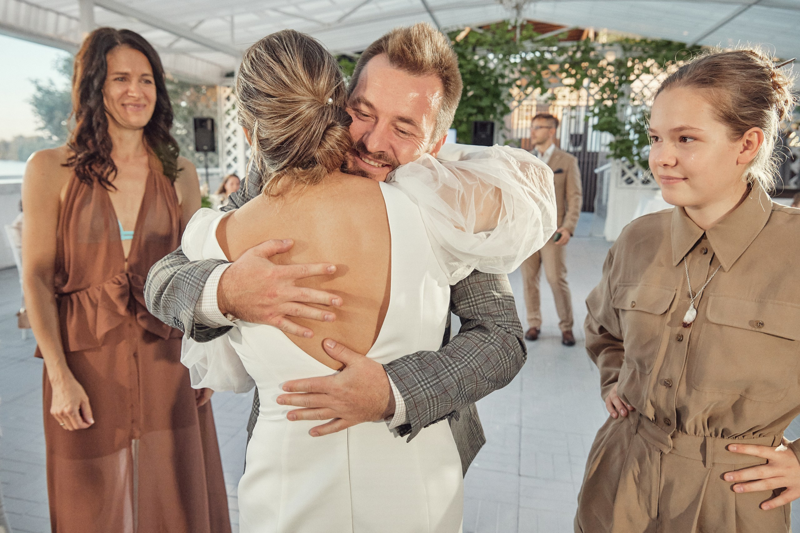 Счастье здесь. Свадебный фотограф Антон Артюшин. Работаю в Нижнем Новгороде и Москве