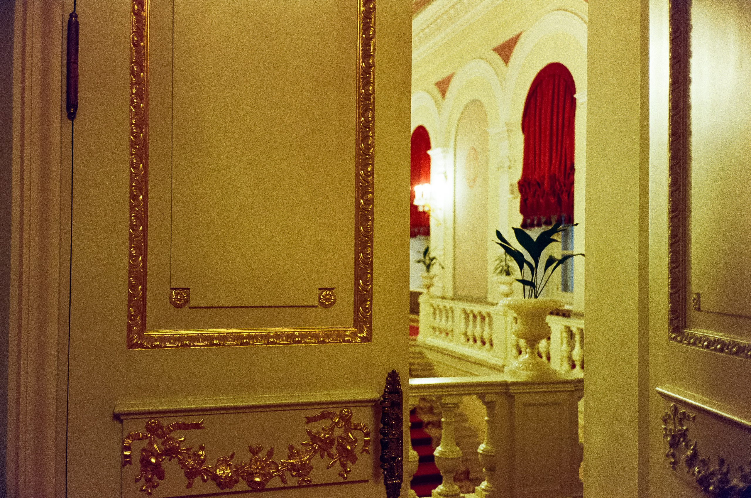 Большой театр. Главное и Императорское фойе. Фотограф-документалист Мария Осокина