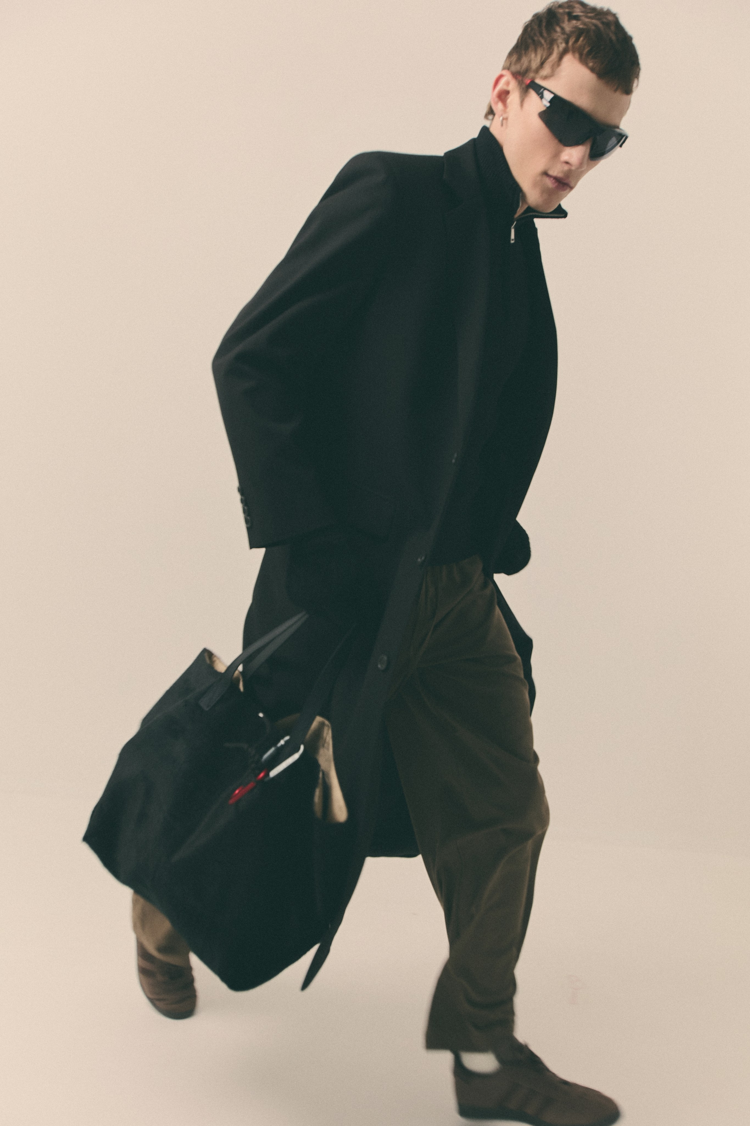 S L 1 P 2025. H O M E