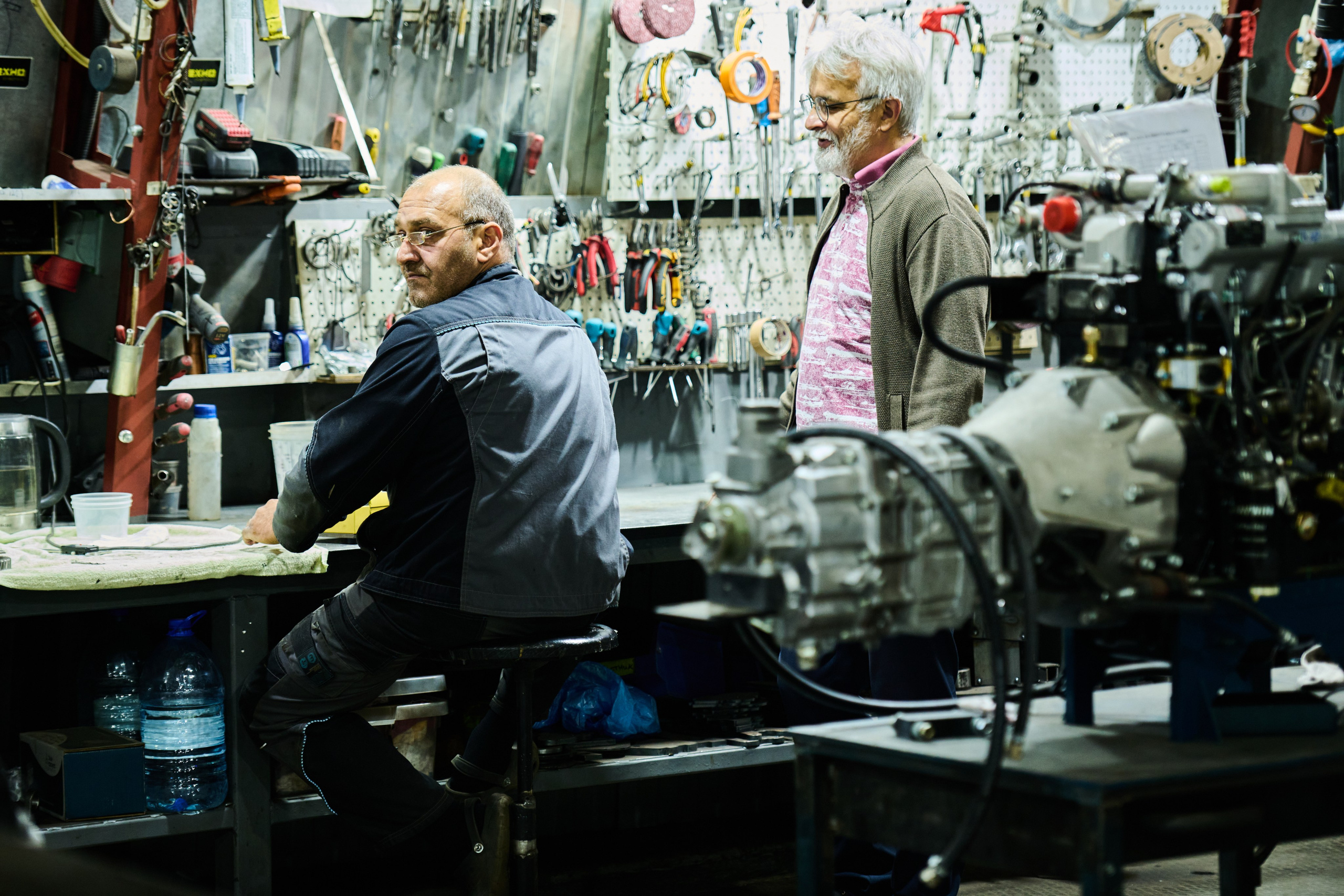 Производство внедорожников ТРОМ. Репортажный и семейный фотограф — Шелихов Сергей