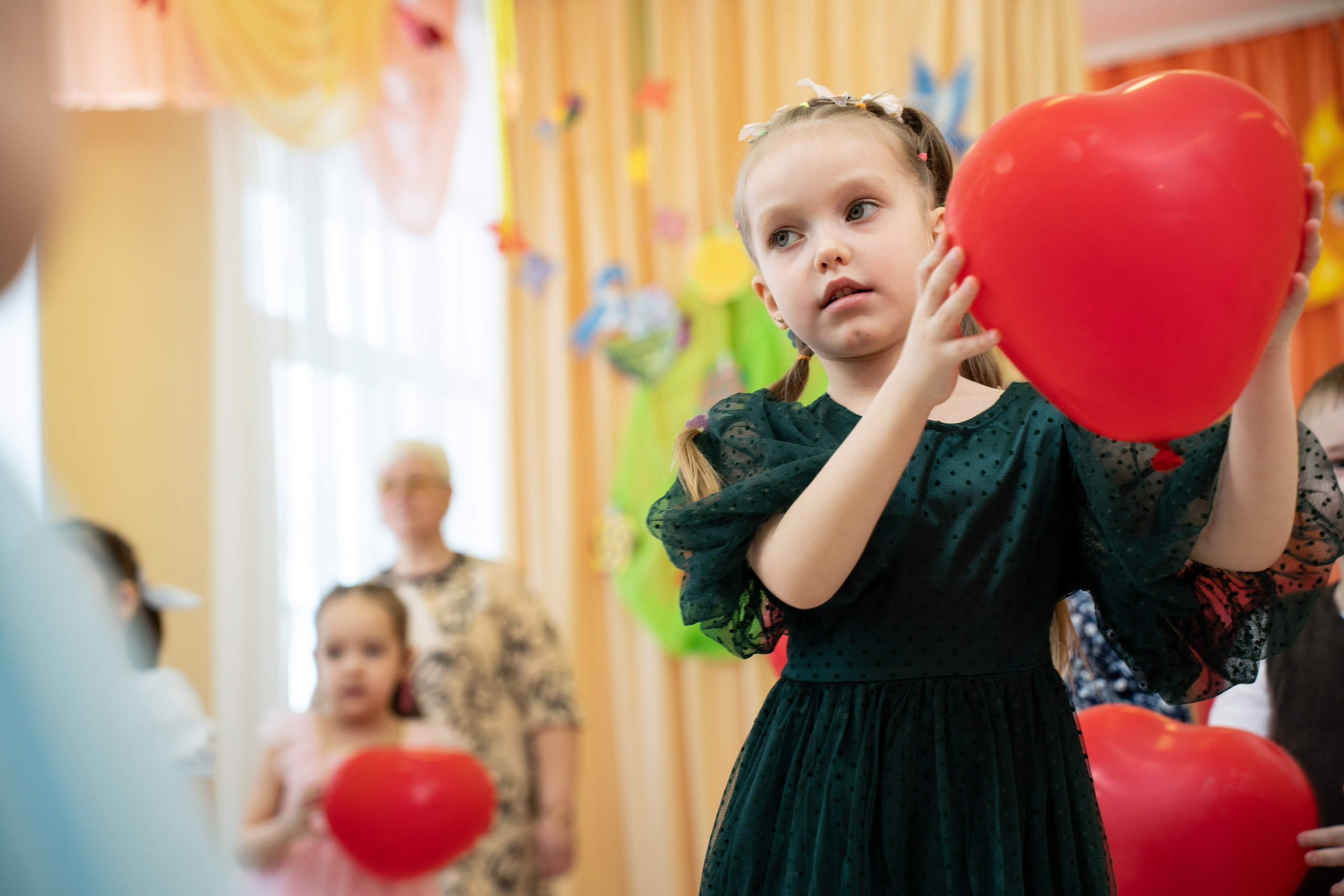 Утренник 8 Марта. Фотостудия «Стрекоза»