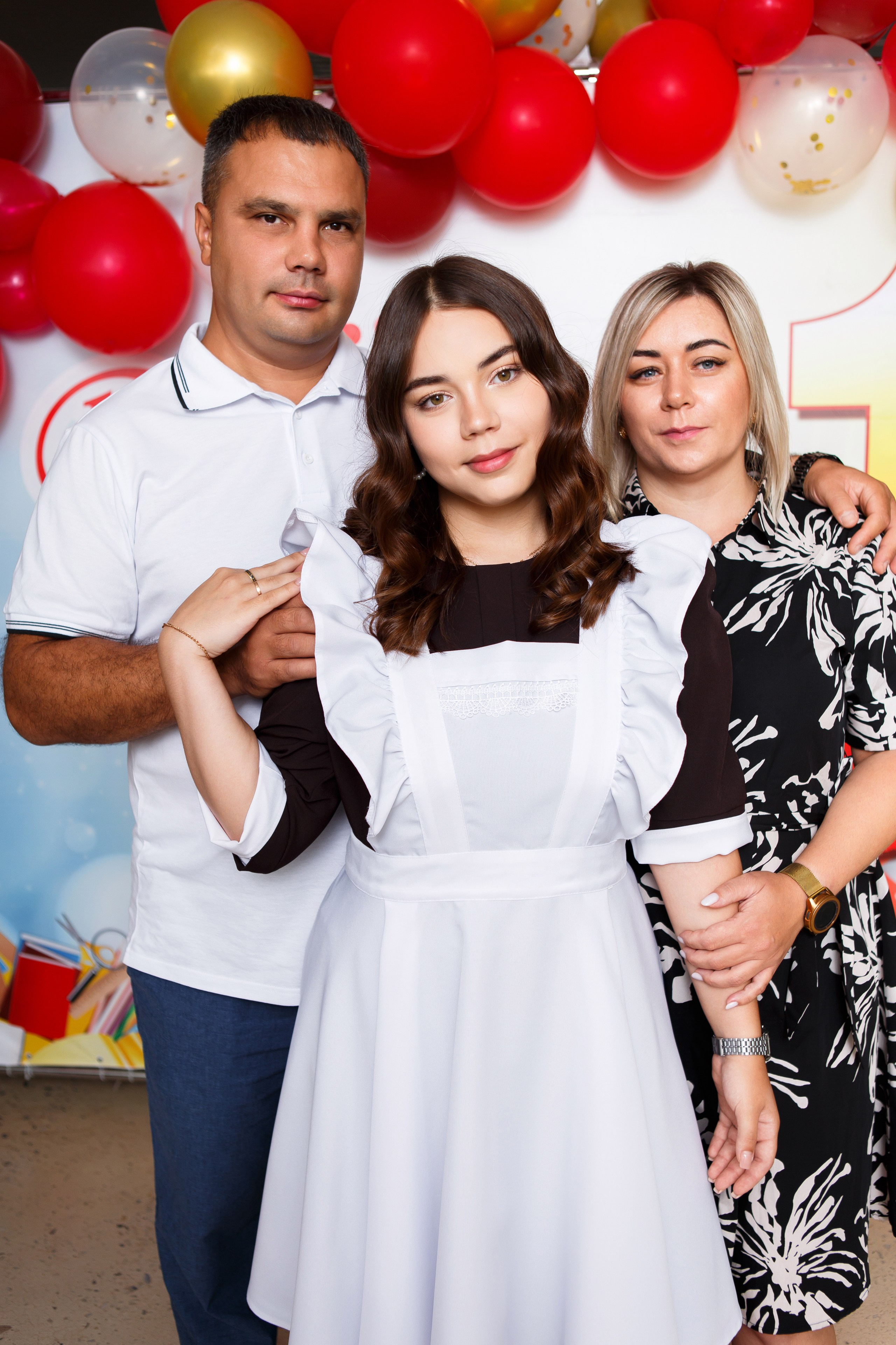 1 СЕНТЯБРЯ 2024 ГОДА — 9 ШКОЛА — ФОТОСЕССИЯ С РОДИТЕЛЯМИ. ТВОЙ АЛЬБОМ / ТВОИ ПРАВИЛА