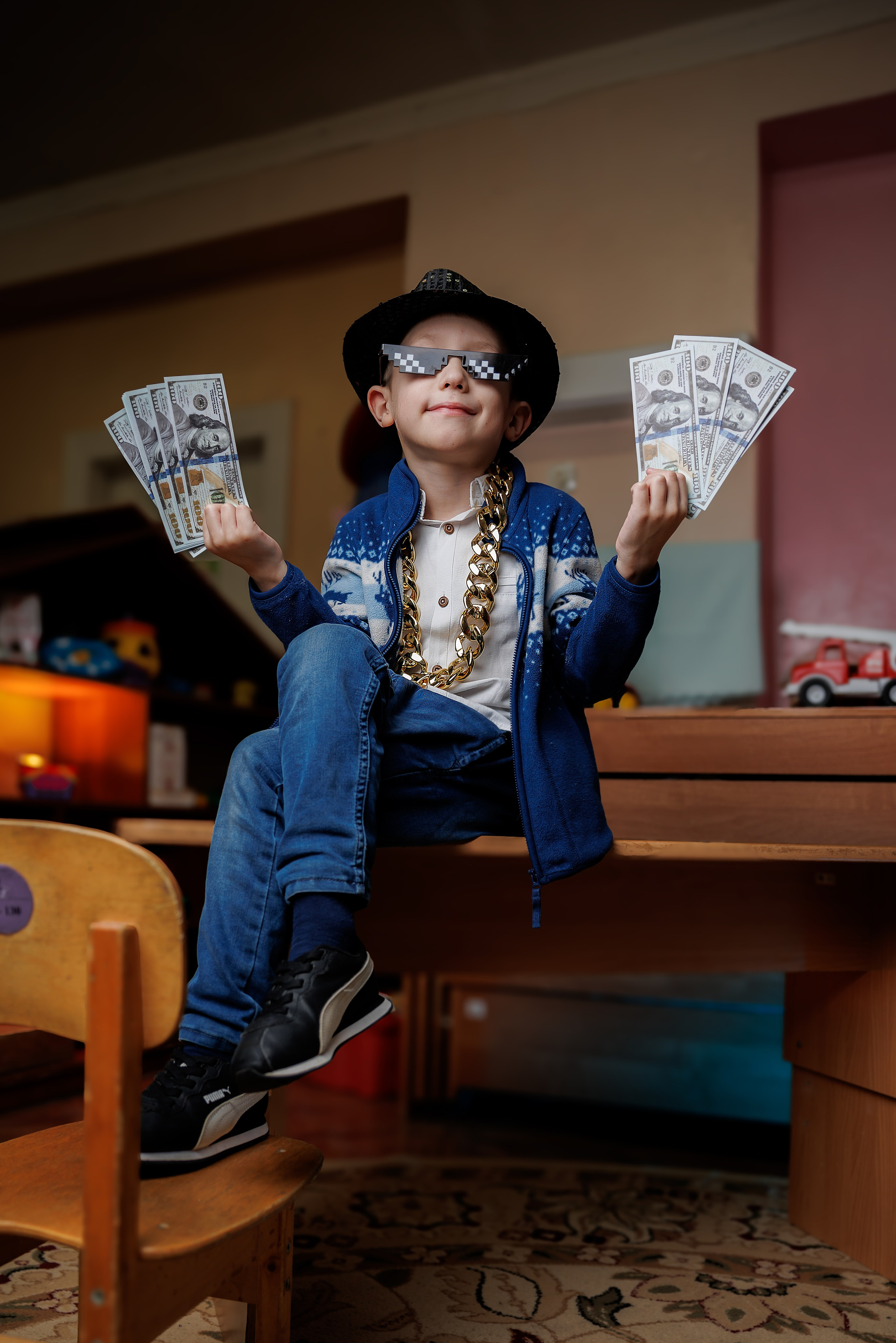 Креативные портреты. Классные выпускные альбомы в Орле и Орловской области. Фотограф на выпускной